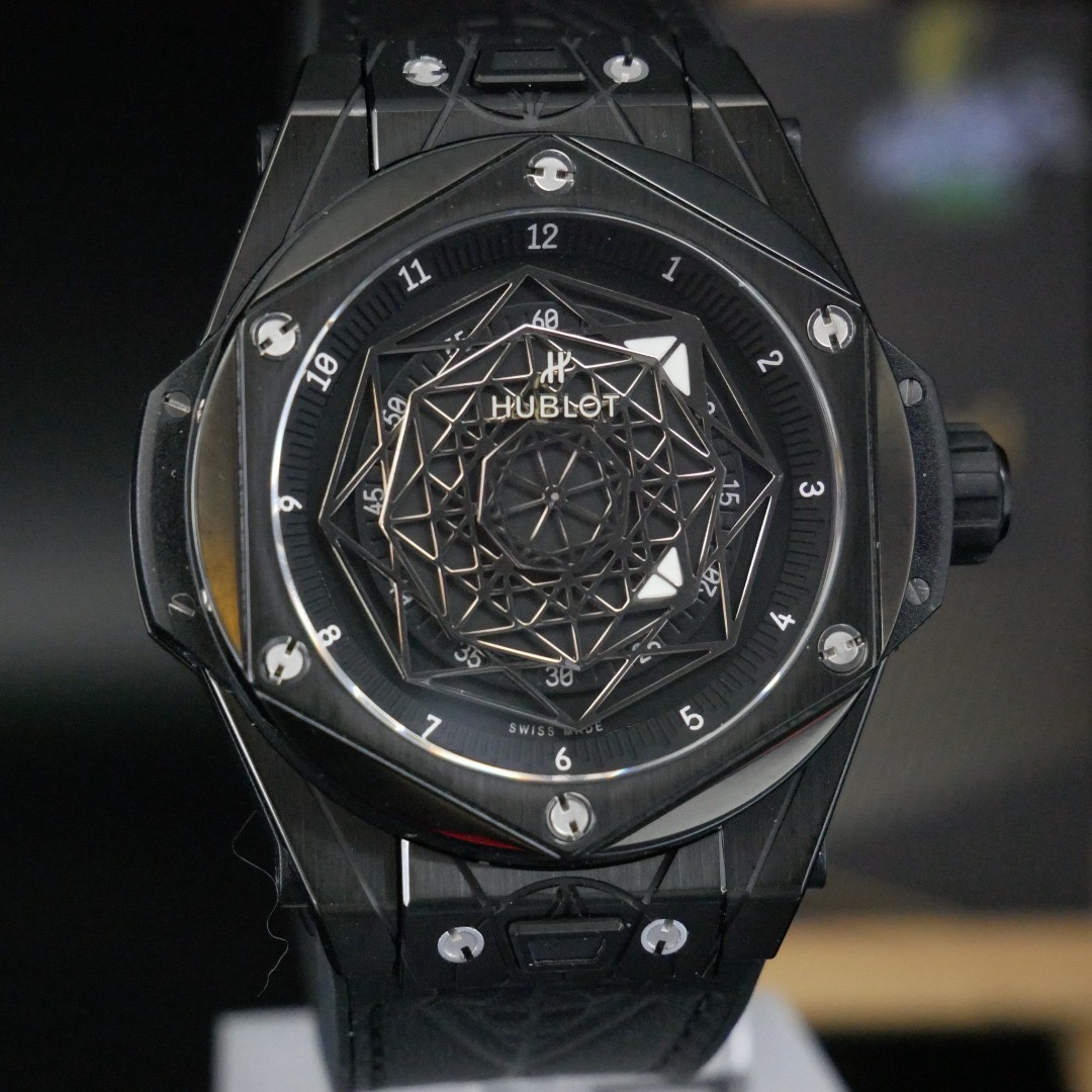 HUBLOT 宇舶 Big Bang UnicoSang Bleu 大爆炸415.NX.1112.VR.MXM16