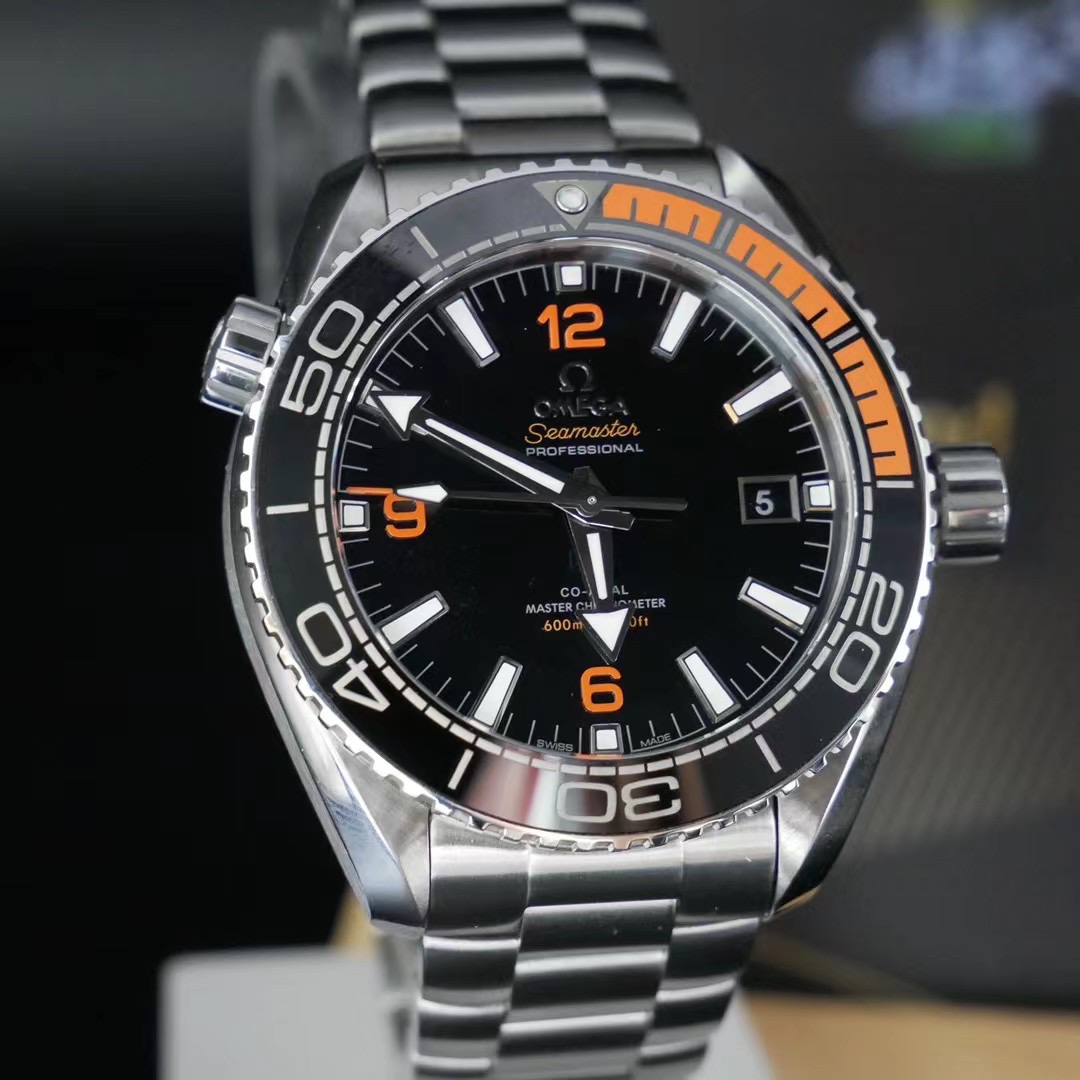 OMEGA欧米茄 600海马系列 1/4橙215.30.44.21.01.002