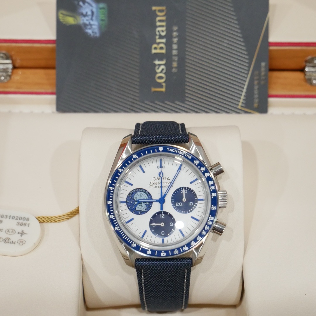 OMEGA 欧米茄 超霸系列“银史努比奖章”50周年纪念版腕表3103242500200123