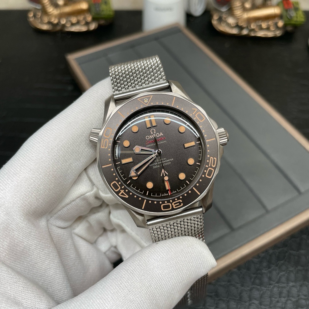 OMEGA欧米茄 海马系列