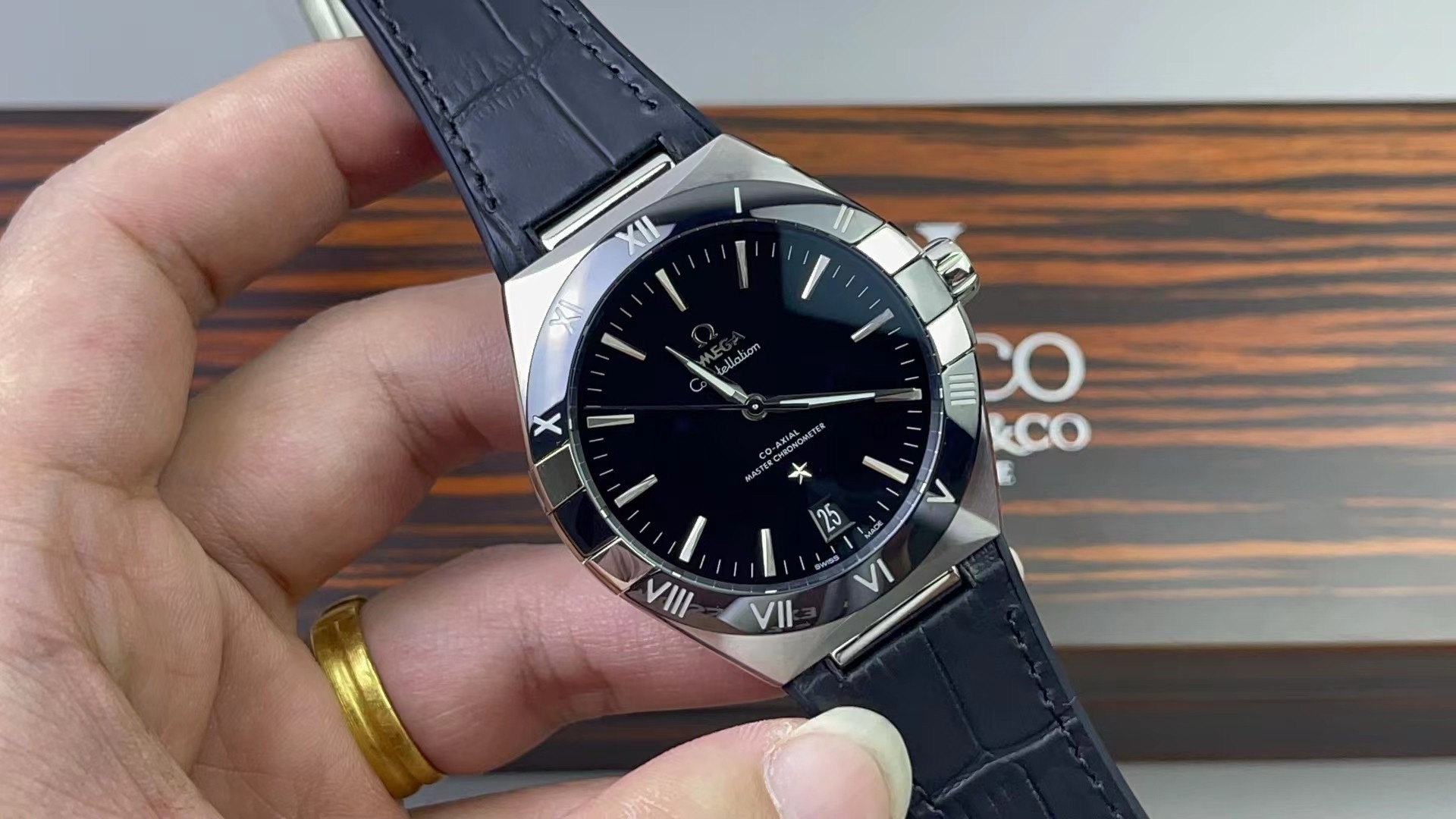 OMEGA欧米茄 星座