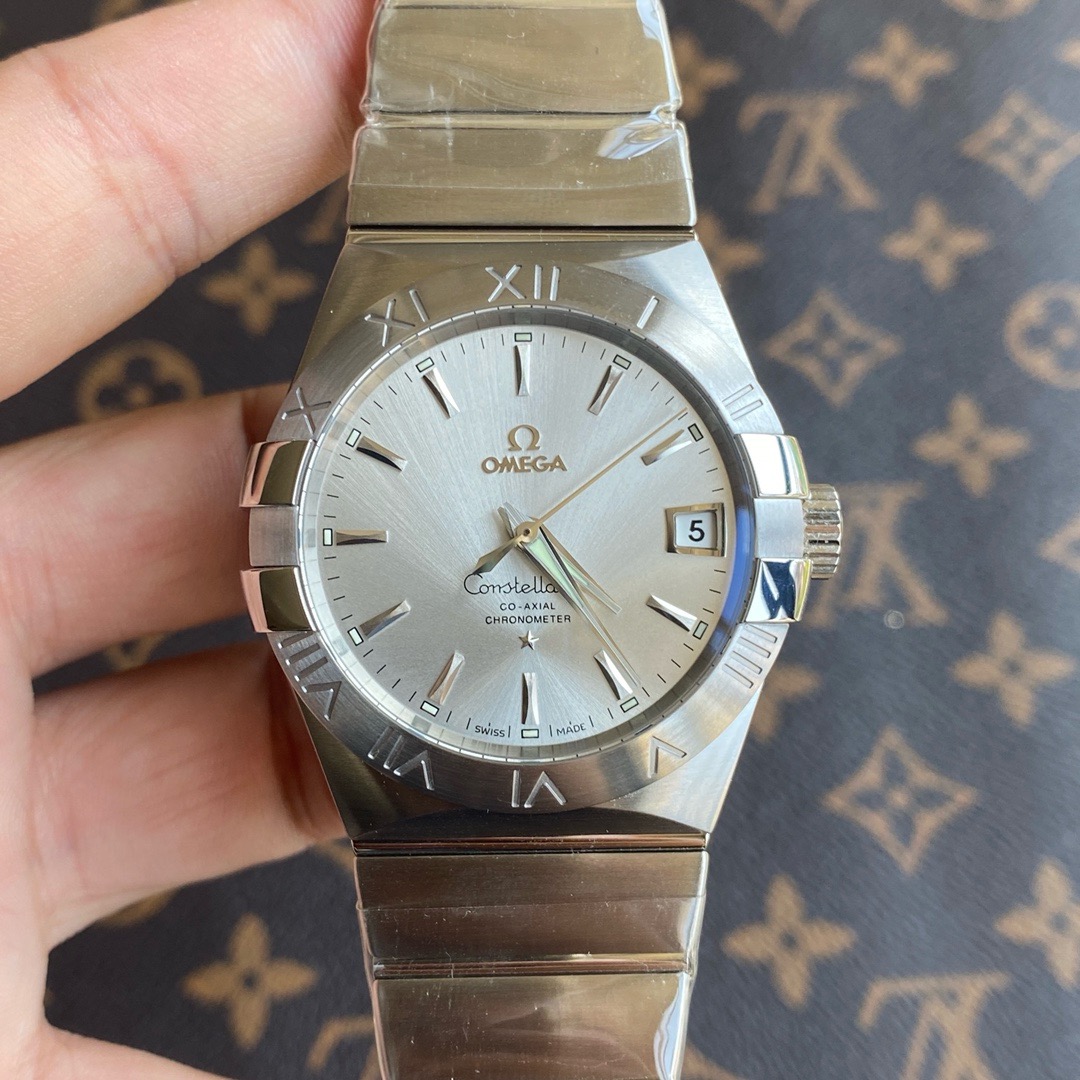 OMEGA欧米茄 星座