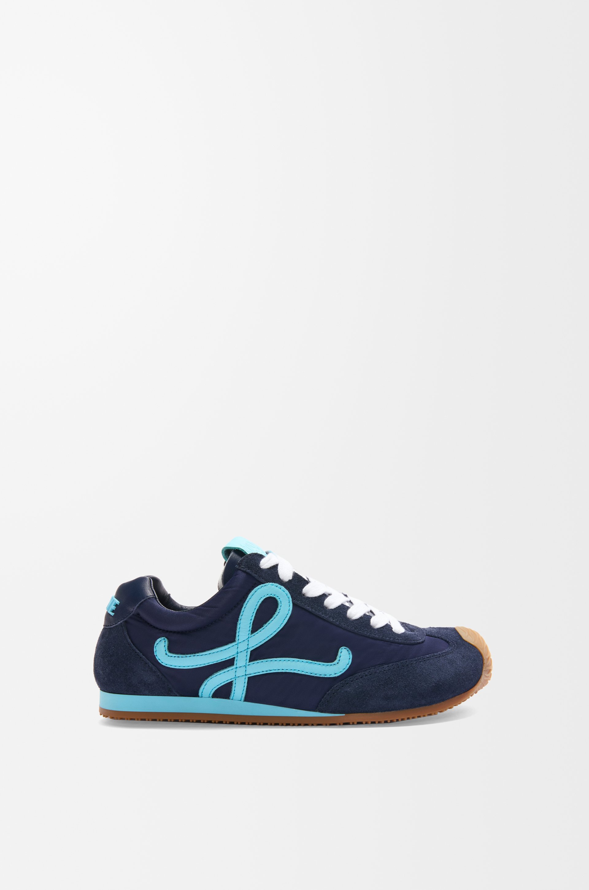 【大人気】LOEWE Ballet Runner 2.0 in nylon and calfskin