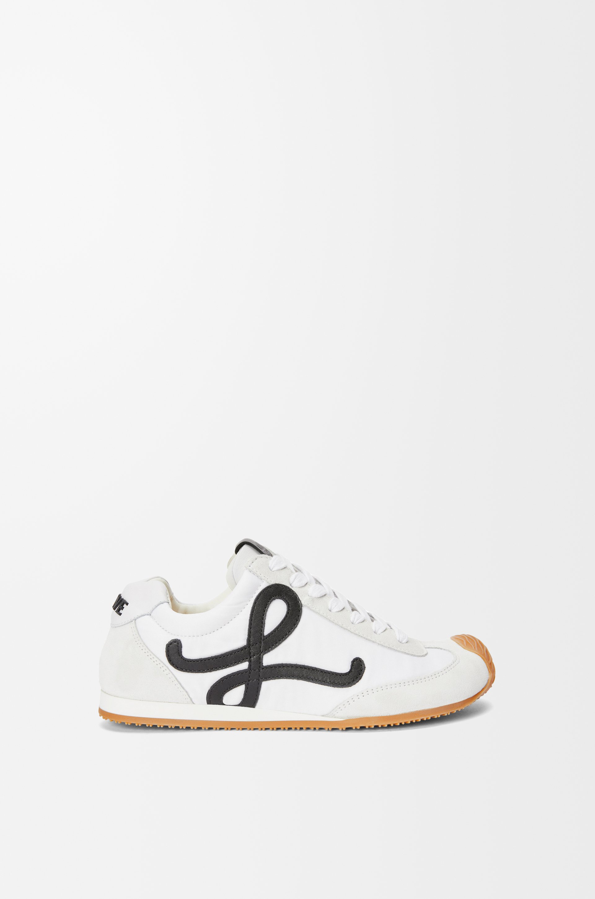 【大人気】LOEWE Ballet Runner 2.0 in nylon and calfskin