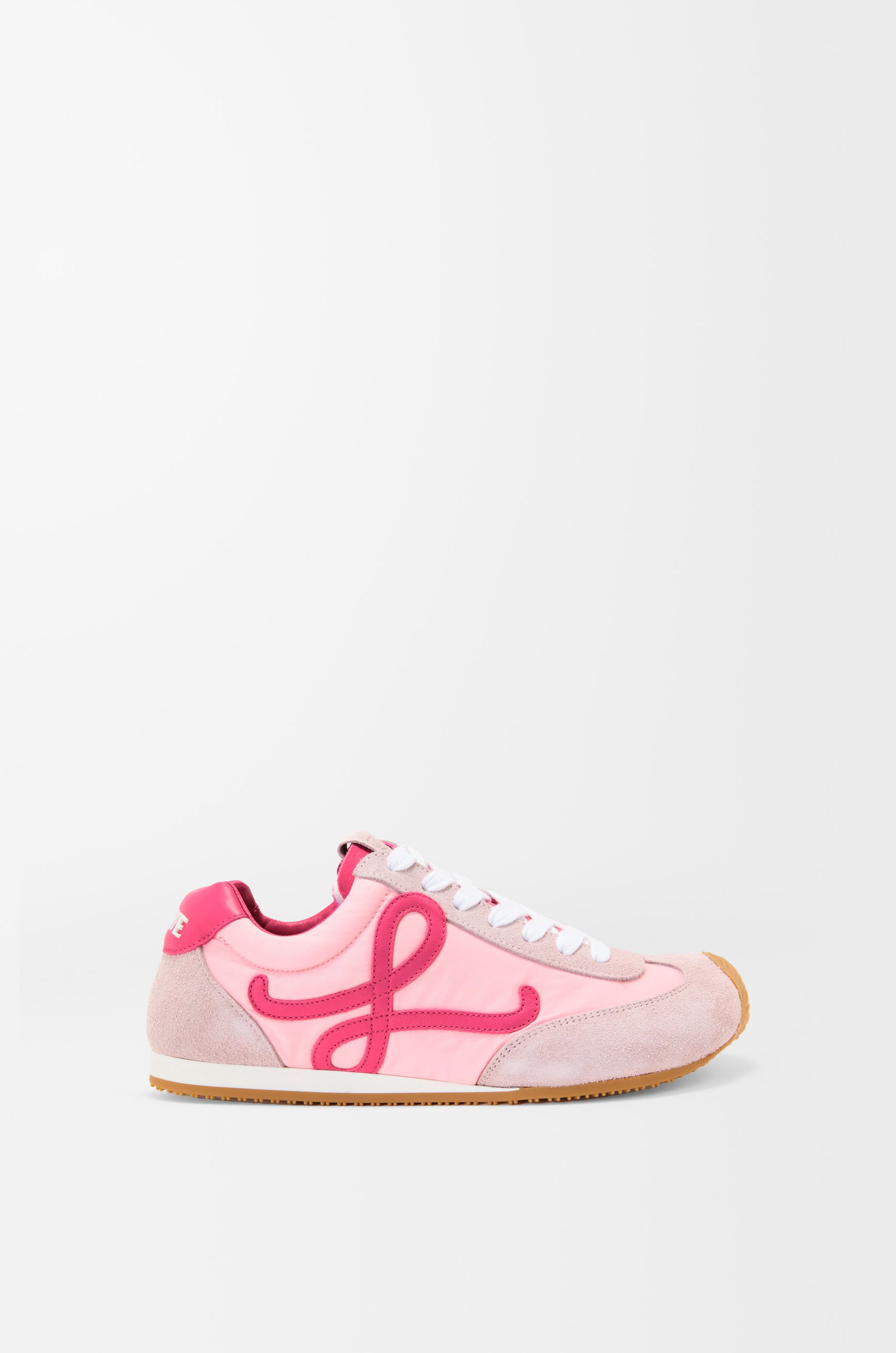 【大人気】LOEWE Ballet Runner 2.0 in nylon and calfskin