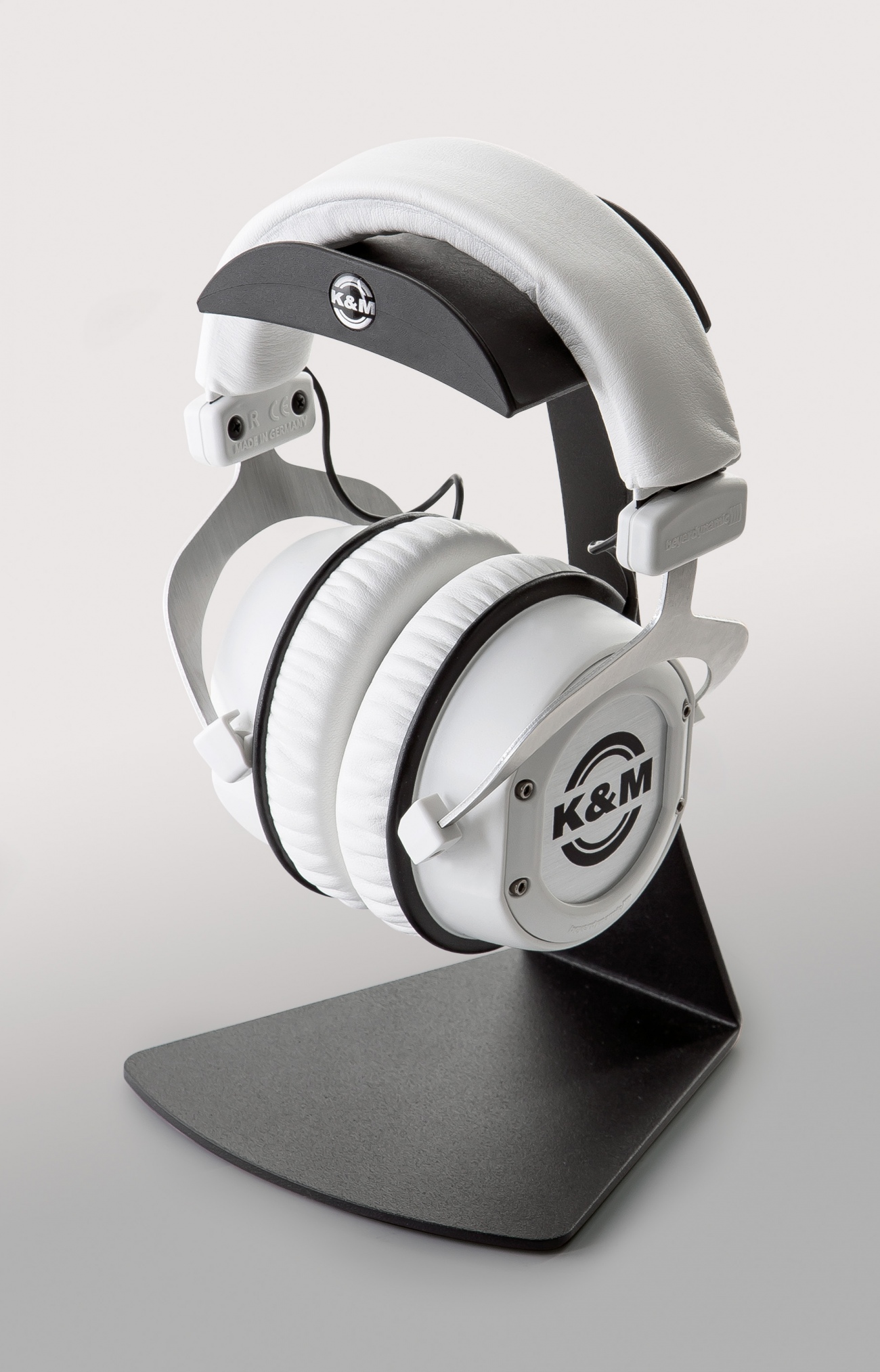 K&M 16075 Headphone Table Stand