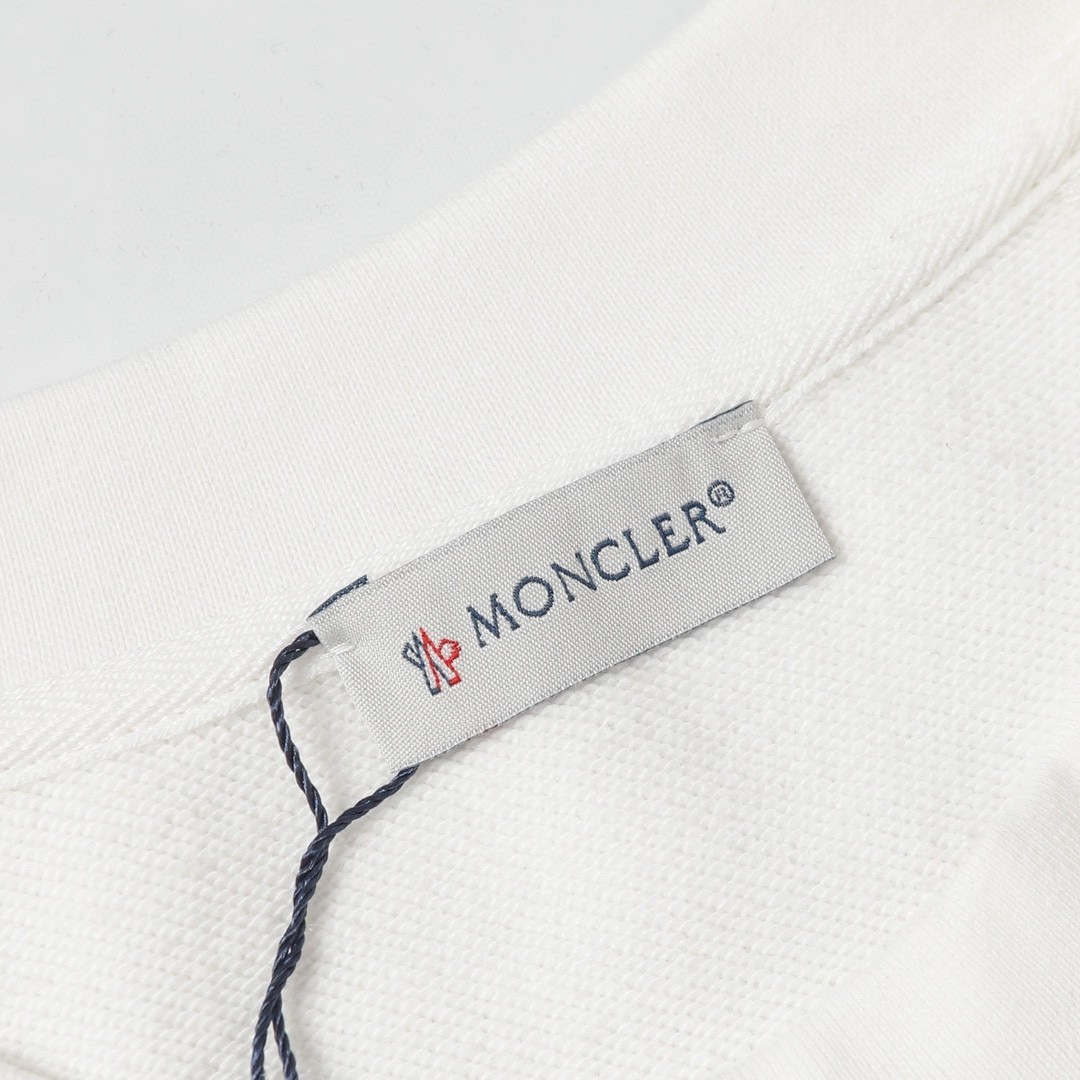 【MONCLER旗艦店】モンクレール 長袖 男女兼用 ご好評に付き再入荷！