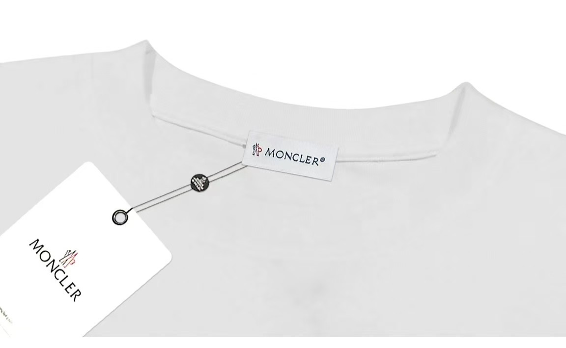 【MONCLER旗艦店】モンクレール 長袖 男女兼用 ご好評に付き再入荷！