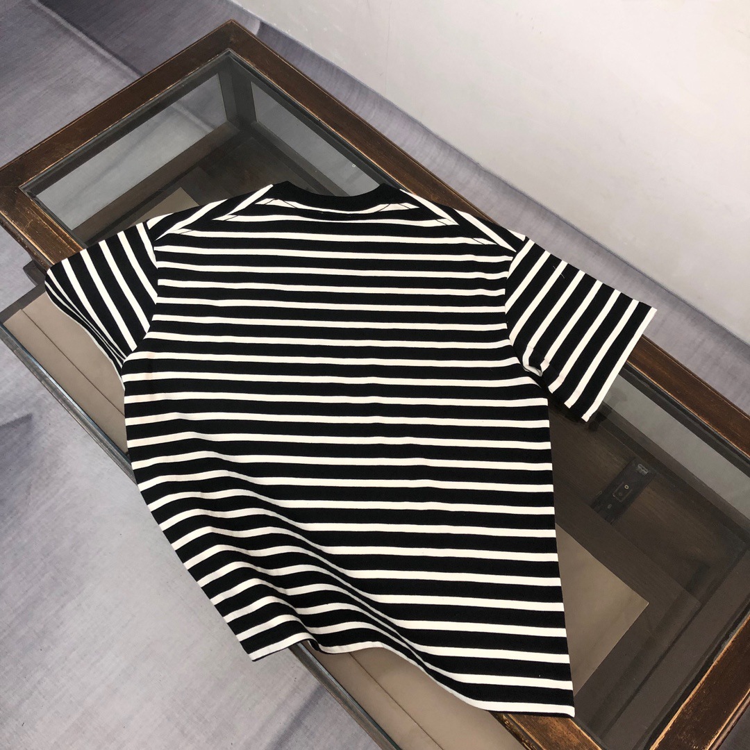 【Moncler】2025年新作 モンクレール メンズ 半袖 ラウンドネックストライプコットンTシャツ MC006