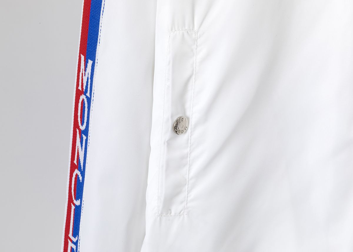 【MONCLER】（モンクレール） ジャケット 長袖パーカー