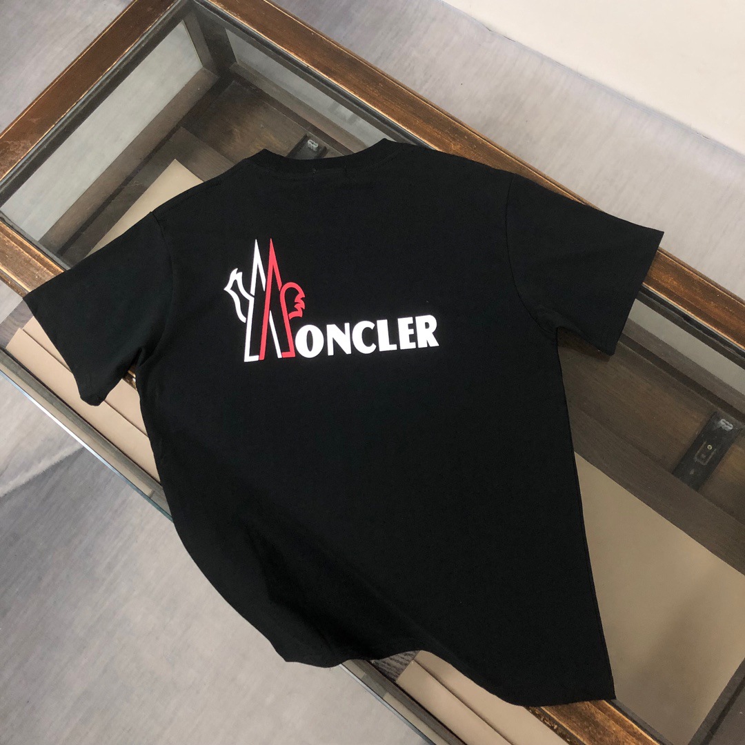 【Moncler】2025年新作 モンクレール メンズ 半袖 ラウンドネック 刺繍Tシャツ MC007