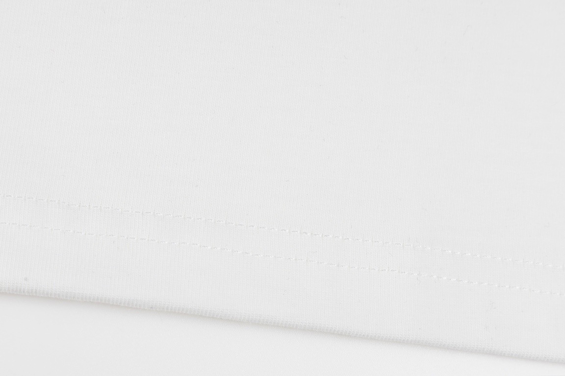 【Moncler】2025年新作 モンクレール メンズ 半袖 ラウンドネック 刺繍Tシャツ MC010