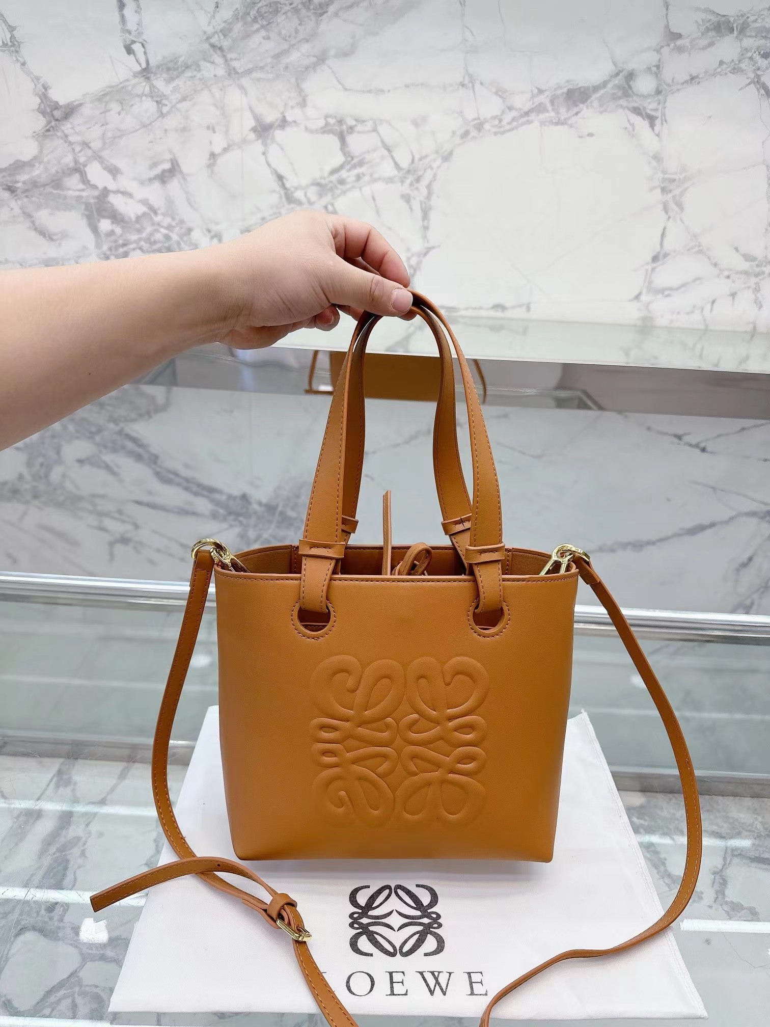 【LOEWE】ロエベ ブラウン クラシック バケット バッグ-高島屋オンラインストア - 公式