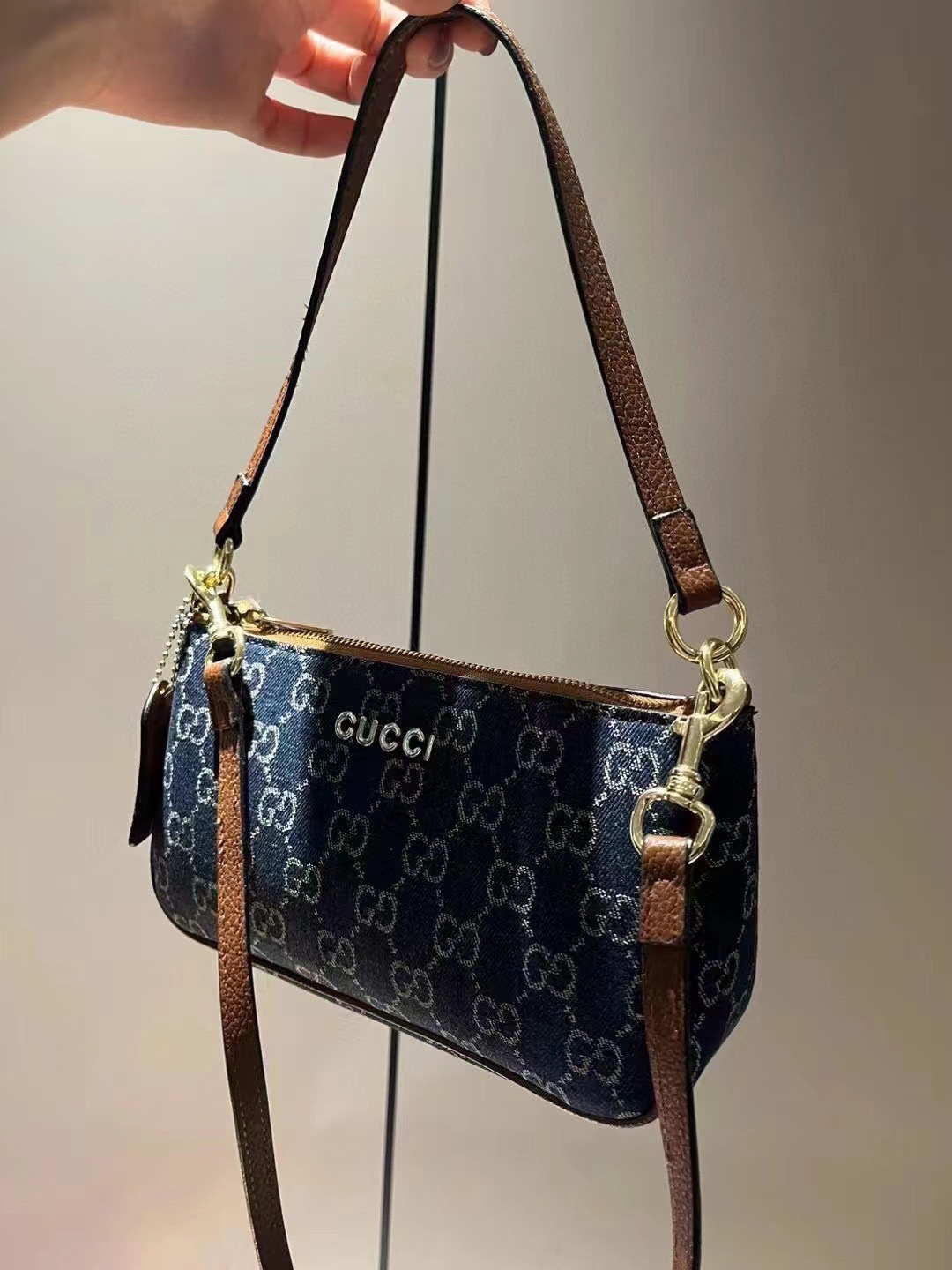 【GUCCI】グッチ デニムクロスボディバッグ 長さ18cm
