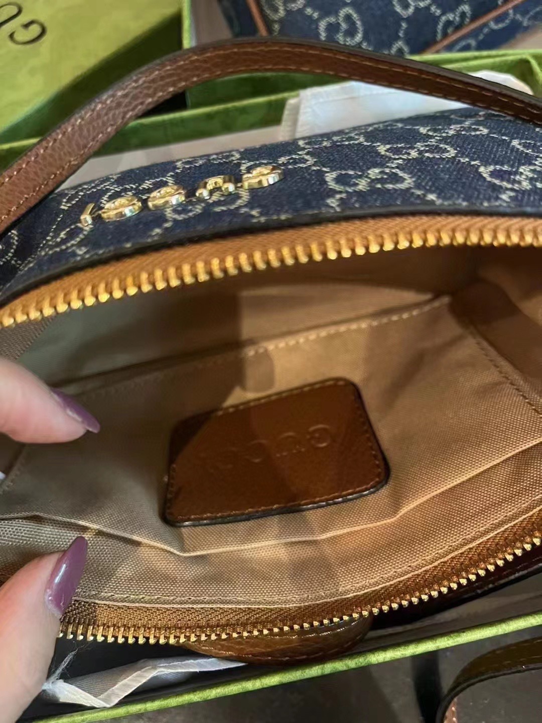 【GUCCI】グッチ デニムクロスボディバッグ 長さ18cm