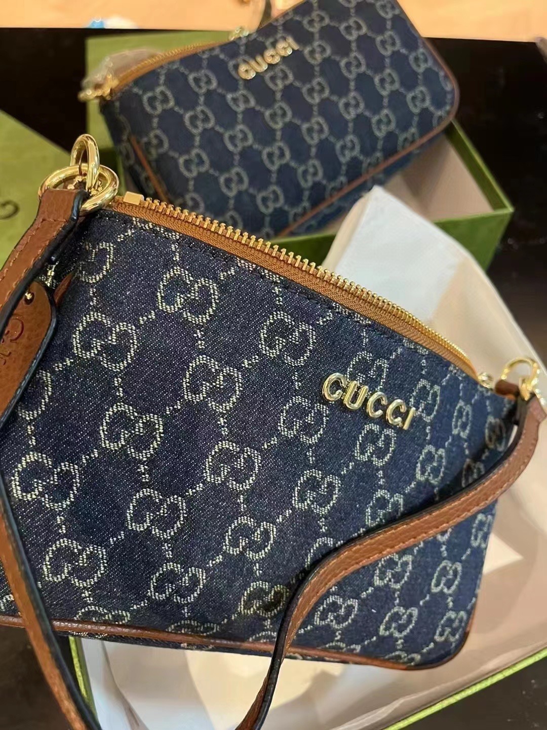 【GUCCI】グッチ デニムクロスボディバッグ 長さ18cm
