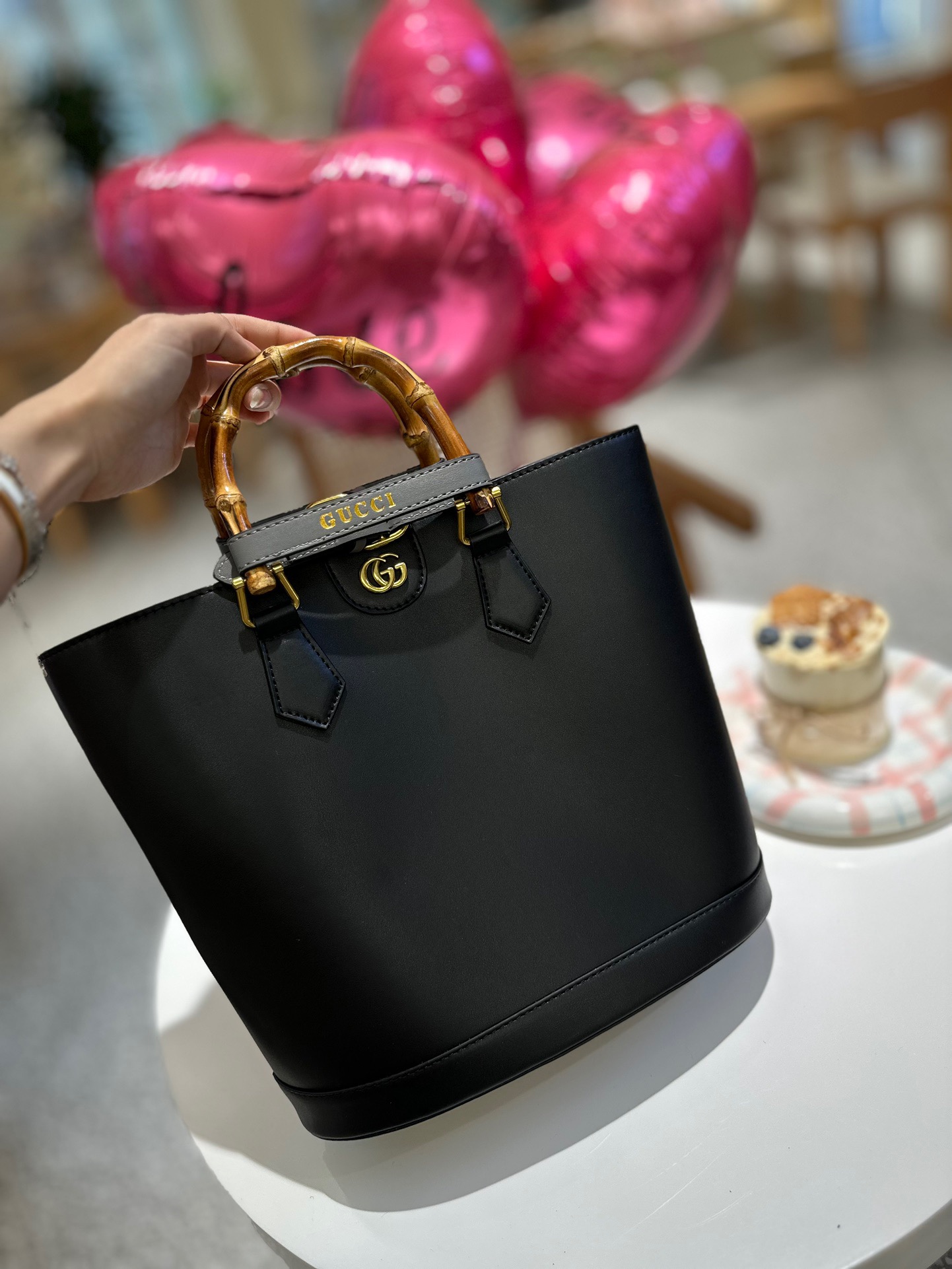 【GUCCI】グッチ 竹のハンドル バケツバッグ ハンドバッグ サイズ 25cm