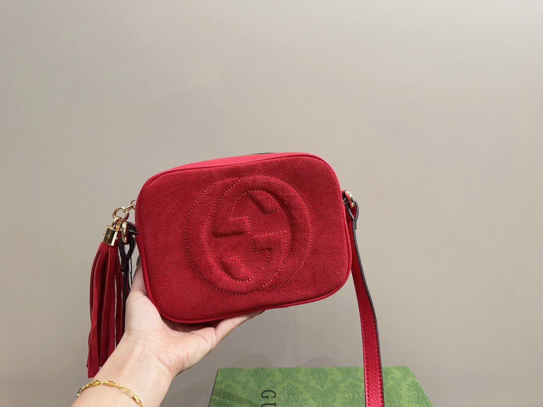 【GUCCI】グッチ カメラバッグ クロスボディバッグ