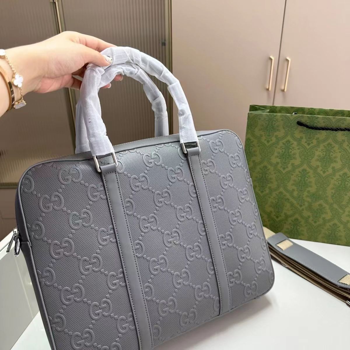 GUCCI(グッチ) トートバッグ&ハンドバッグ 38x28x6cm-高島屋オンラインストア - 公式