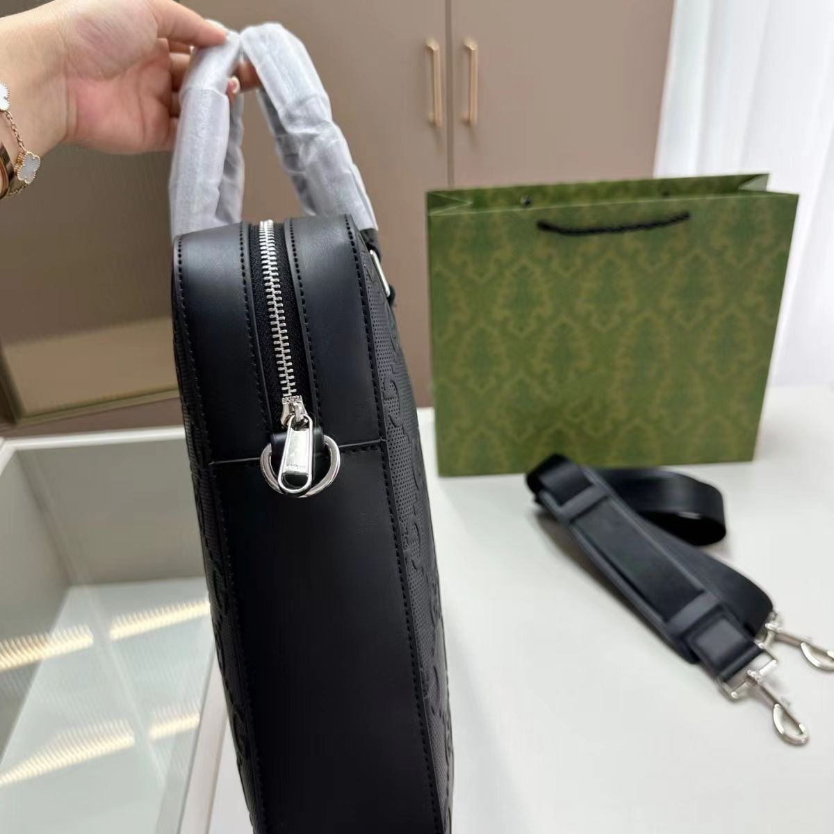 GUCCI(グッチ) トートバッグ&ハンドバッグ 38x28x6cm-高島屋オンラインストア - 公式