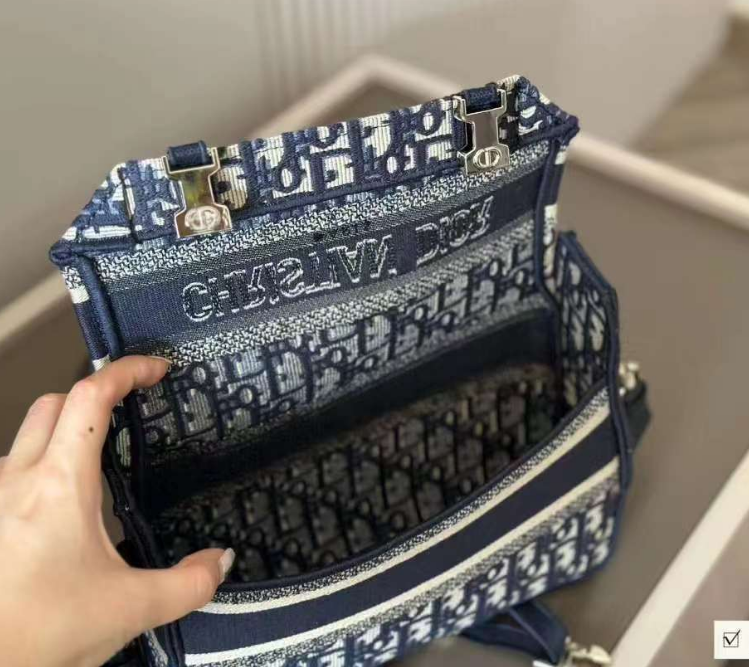【DIOR】新作！★DIORCAMP スモールバッグ★M1241ORIW_M928-高島屋オンラインストア - 公式