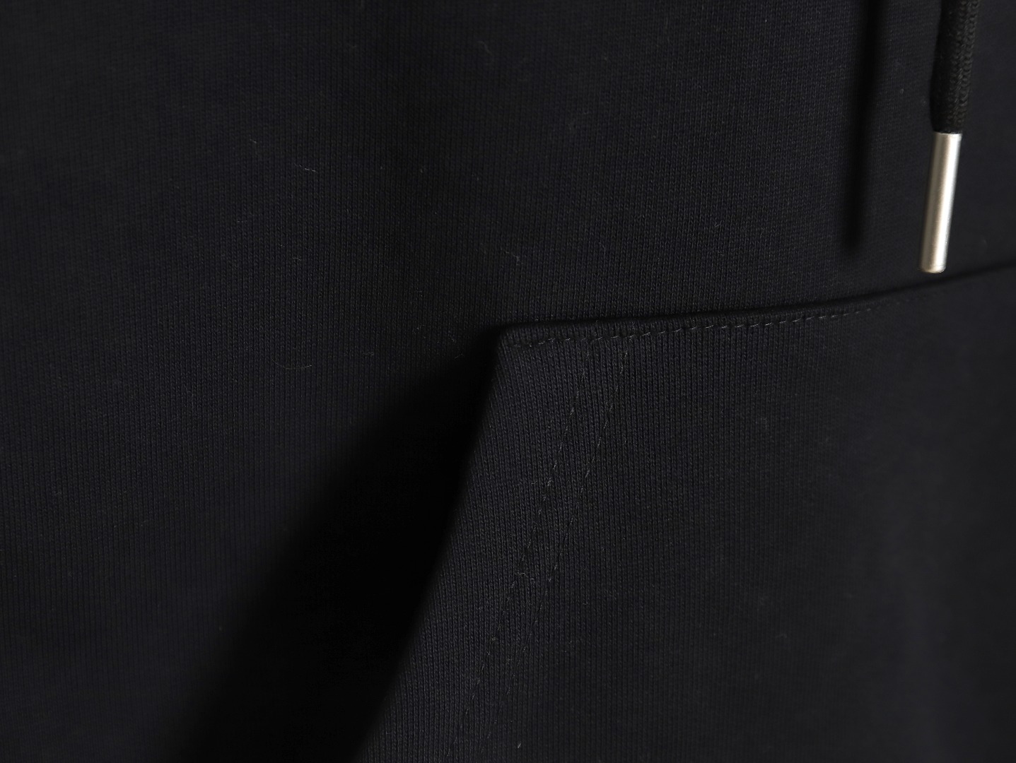 【 LOEWE旗艦店】ロエベ-ご好評に付き再入荷！！