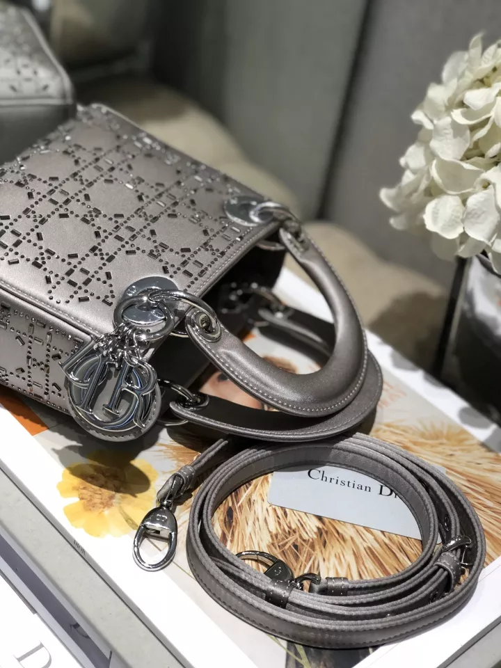 DIORLADYMINIシルクとダイヤモンドのダイアデムバッグ-高島屋オンラインストア - 公式