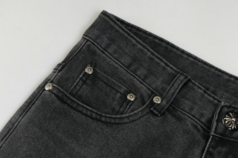 【Chrome Hearts】クロムハーツ ブラック＆ホワイト クロスパッチ フレイムニージーンズ