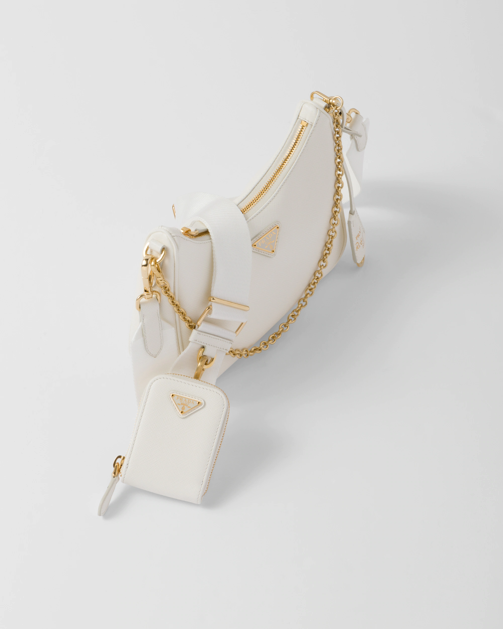 プラダ Re-Edition 2005 サフィアーノレザー バッグ-高島屋オンラインストア - 公式