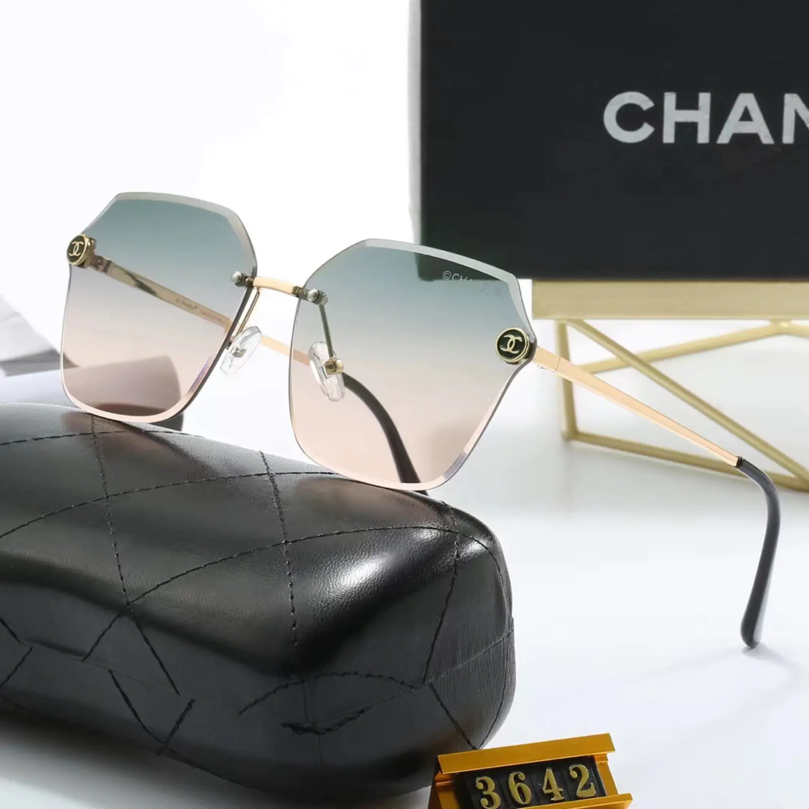 CHANEL サングラス C0021