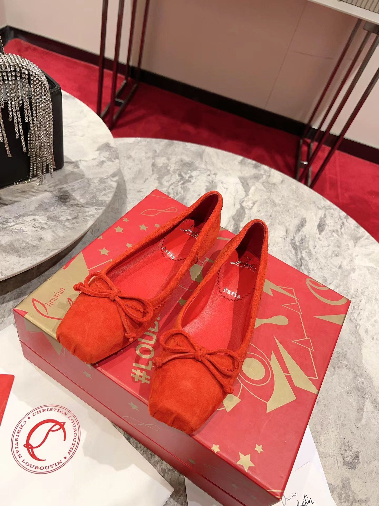 【Christian Louboutin】クリスチャン ルブタン Mamadrague Ballerinas Veau Velours Red-高島屋オンラインストア - 公式