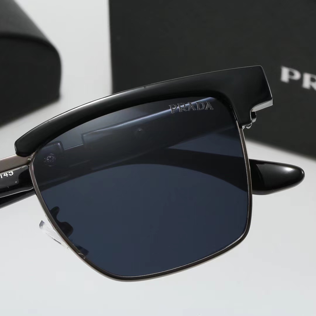 Prada サングラス S0009