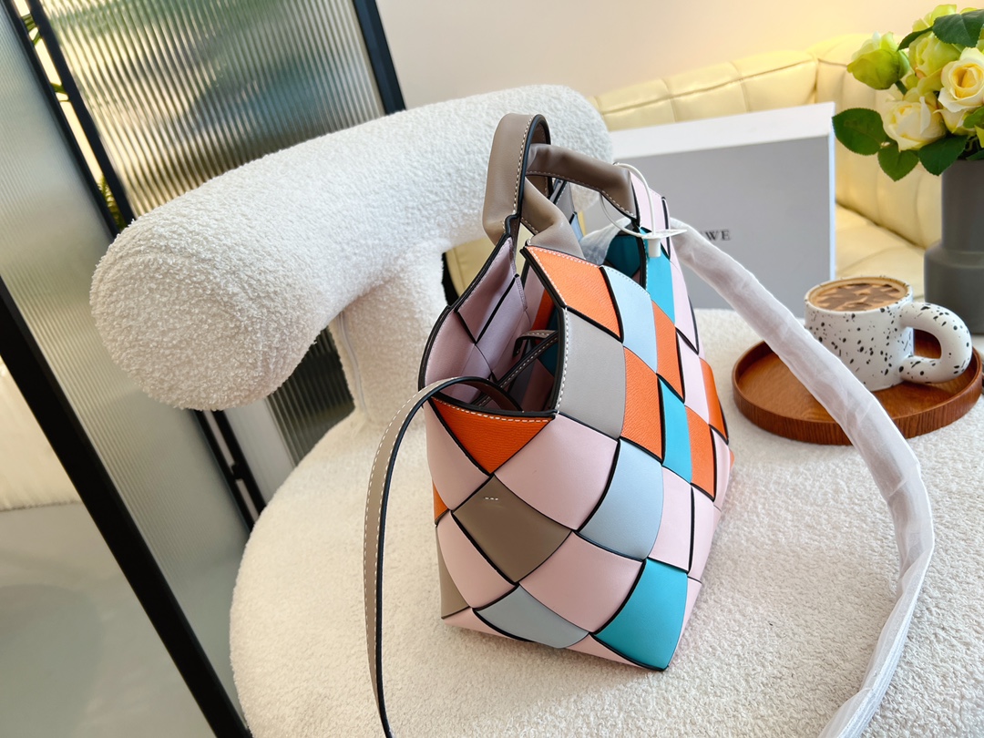 【LOEWE】ロエベ配色かごバッグレザーベジタブルバスケット-高島屋オンラインストア - 公式