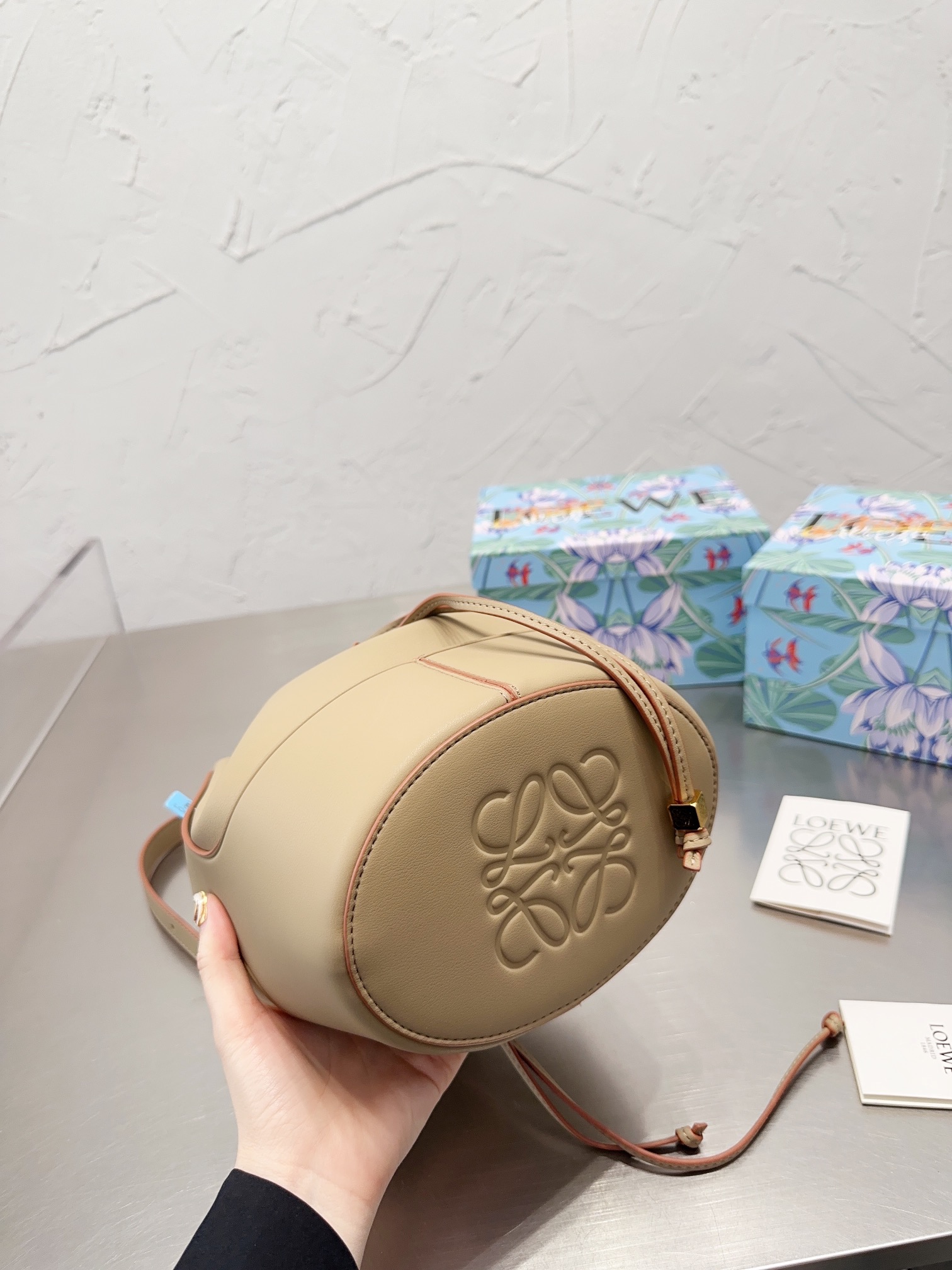 【LOEWE】ロエベ スティッチング バケット バッグ-高島屋オンラインストア - 公式