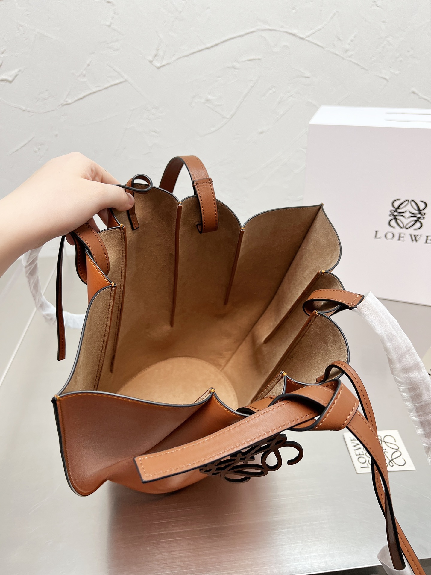 Loewe-ロエベ シェル トートバッグ-高島屋オンラインストア - 公式