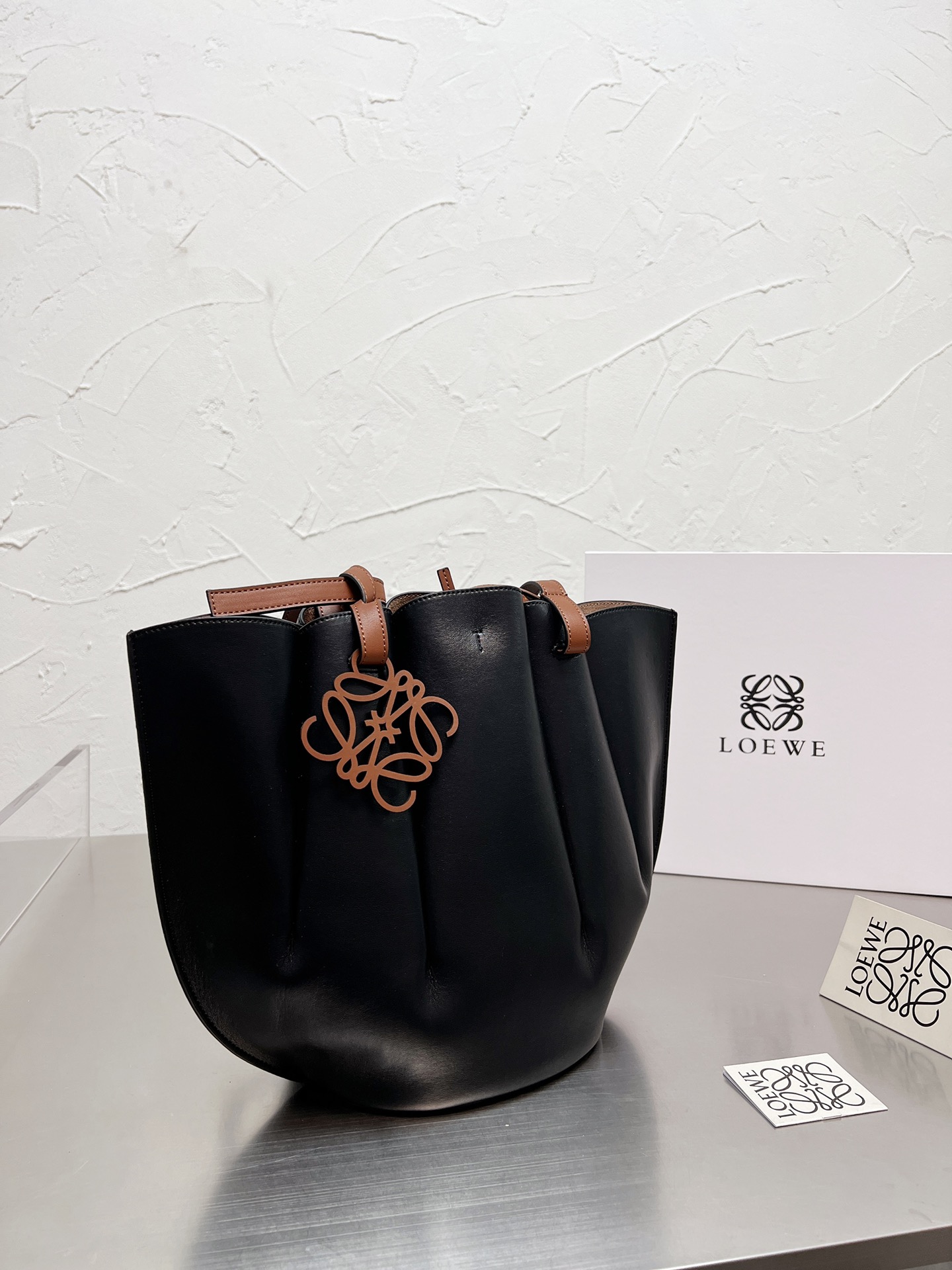 Loewe-ロエベ シェル トートバッグ-高島屋オンラインストア - 公式