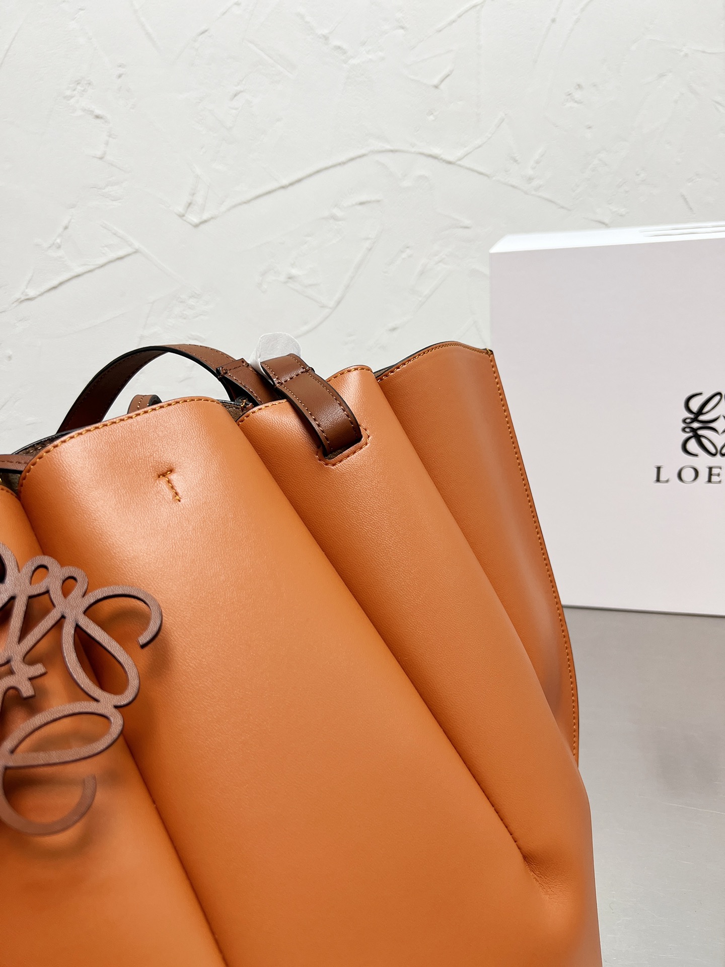 Loewe-ロエベ シェル トートバッグ-高島屋オンラインストア - 公式