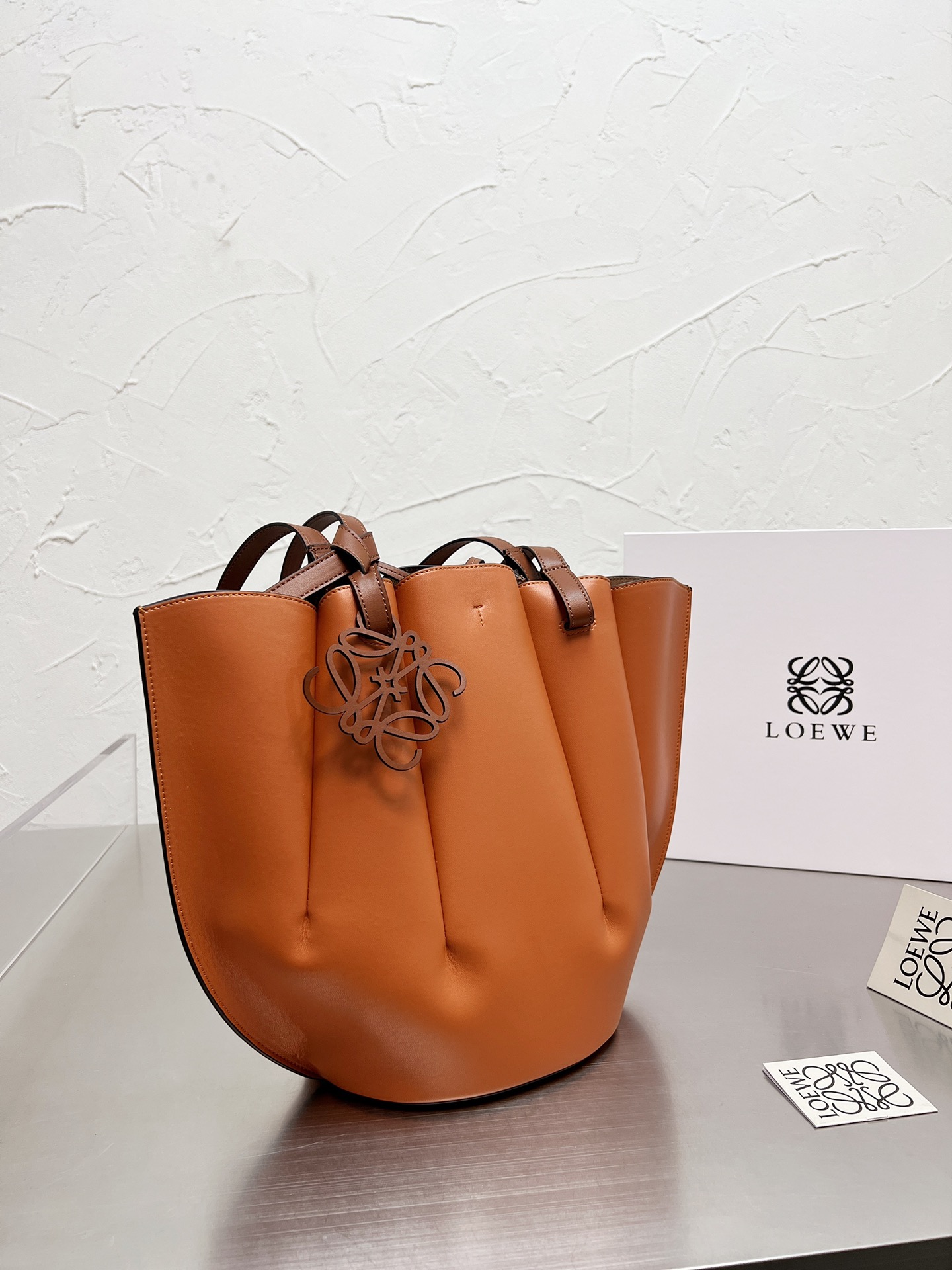Loewe-ロエベ シェル トートバッグ-高島屋オンラインストア - 公式