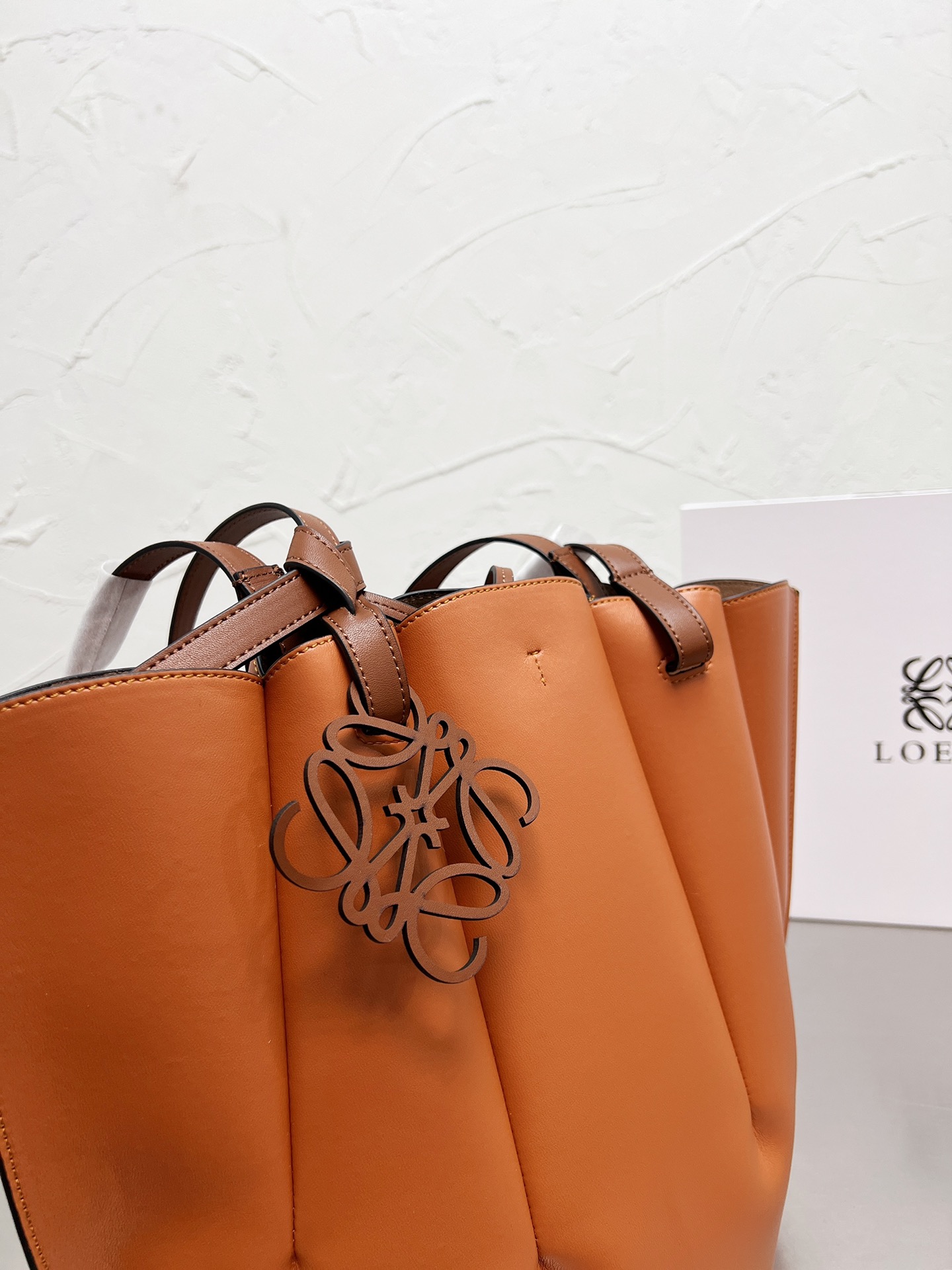 Loewe-ロエベ シェル トートバッグ-高島屋オンラインストア - 公式