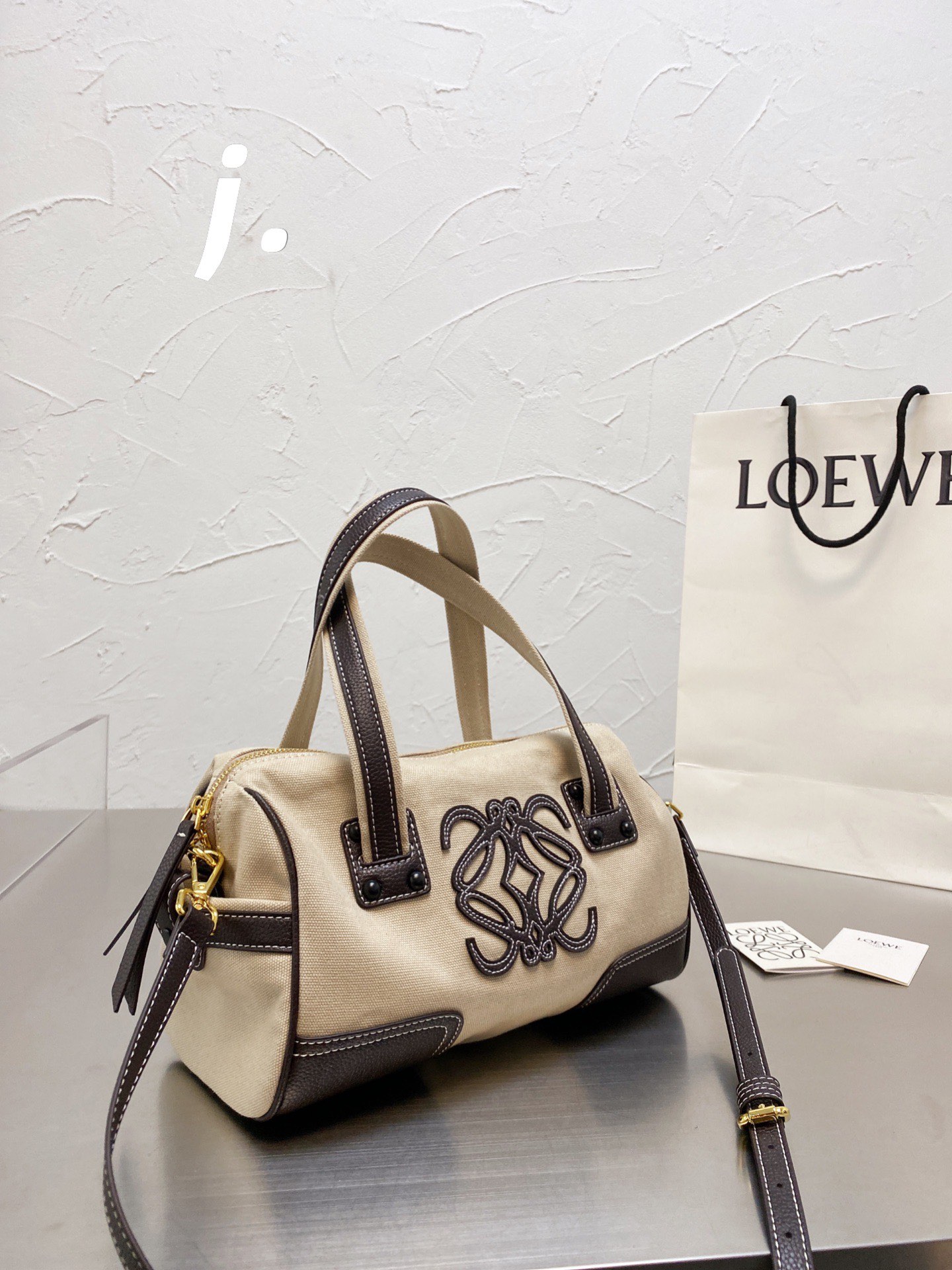 Loewe-ロエベの新しいリネンピローバッグ-高島屋オンラインストア - 公式