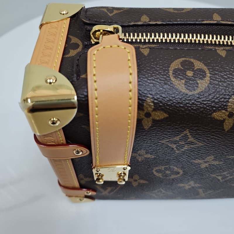 【LOUIS VUITTON】ルイヴィトンのモノグラムサイドトランクMM