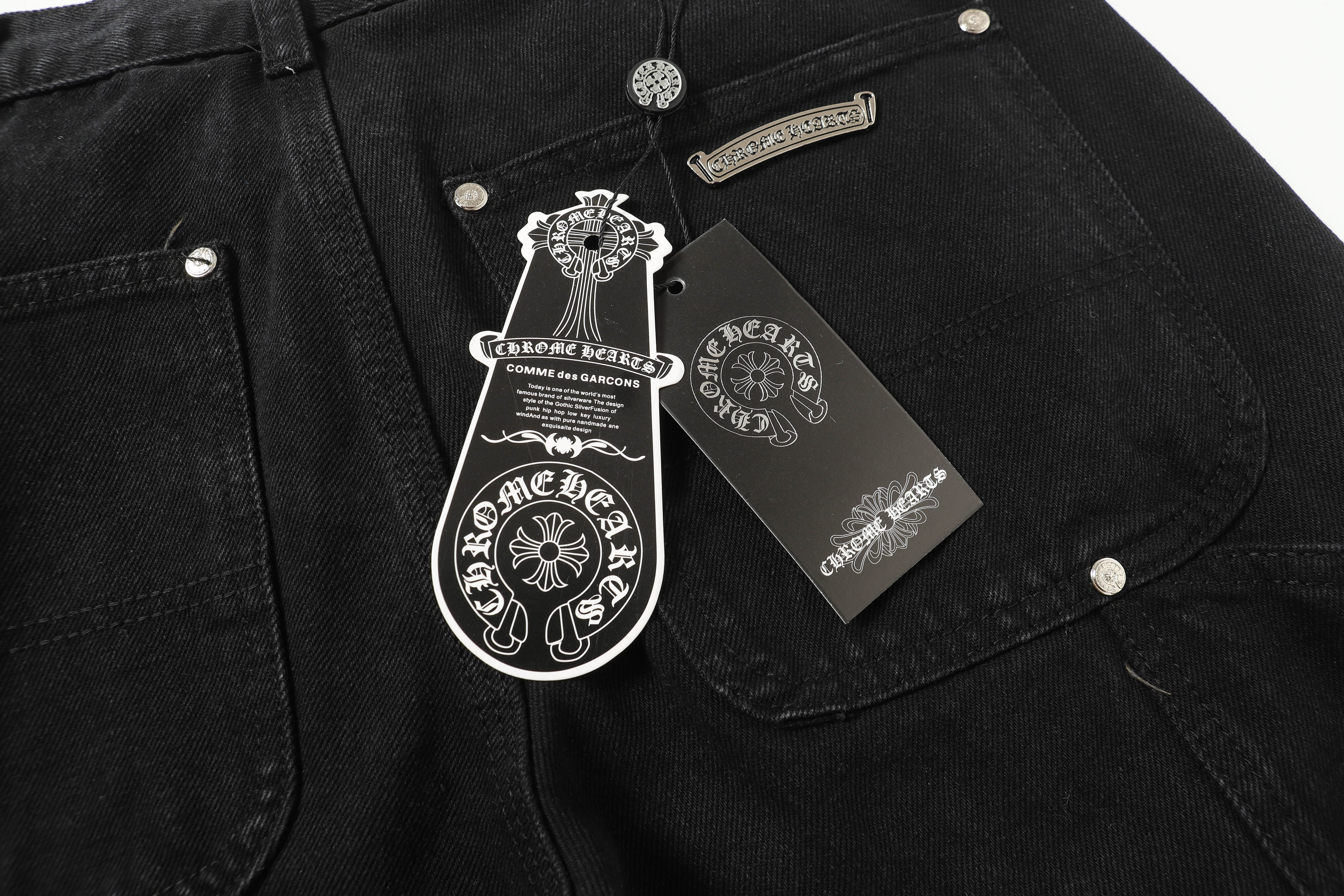 【Chrome Hearts】クロムハーツ ヴィンテージクロスパッチワーク ウォッシュドカーペンターデニムショートパンツ 9902
