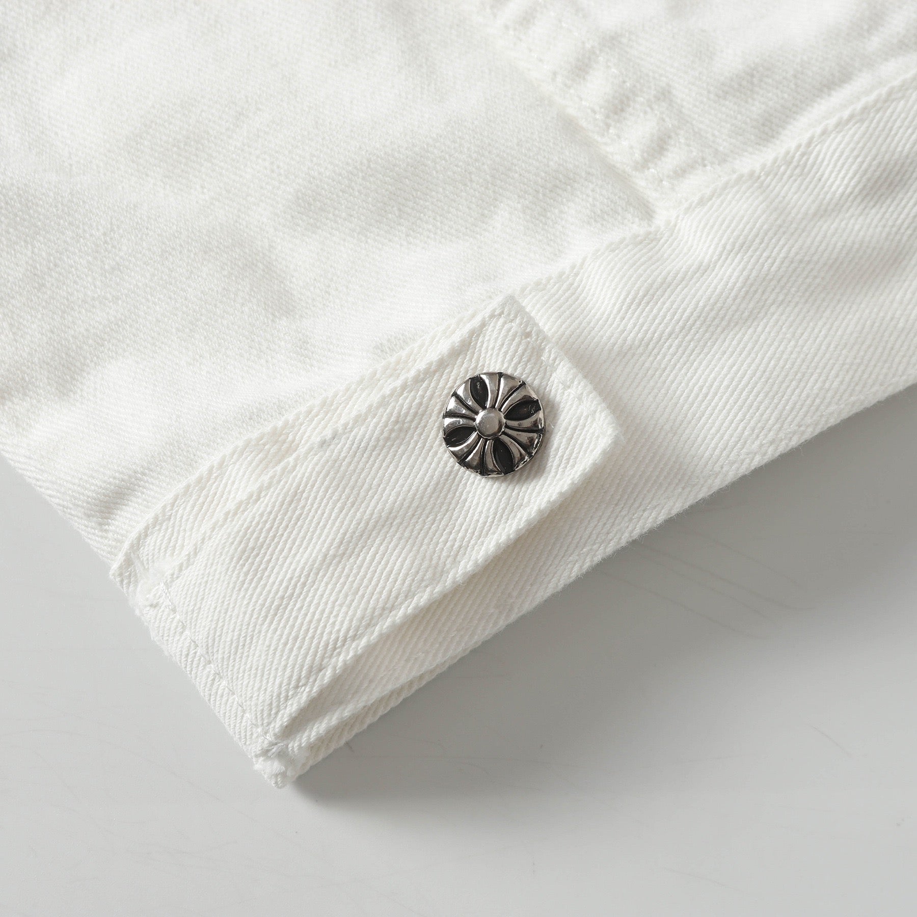 【Chrome Hearts】クロムハーツ 新作デニムジャケット Tシャツ