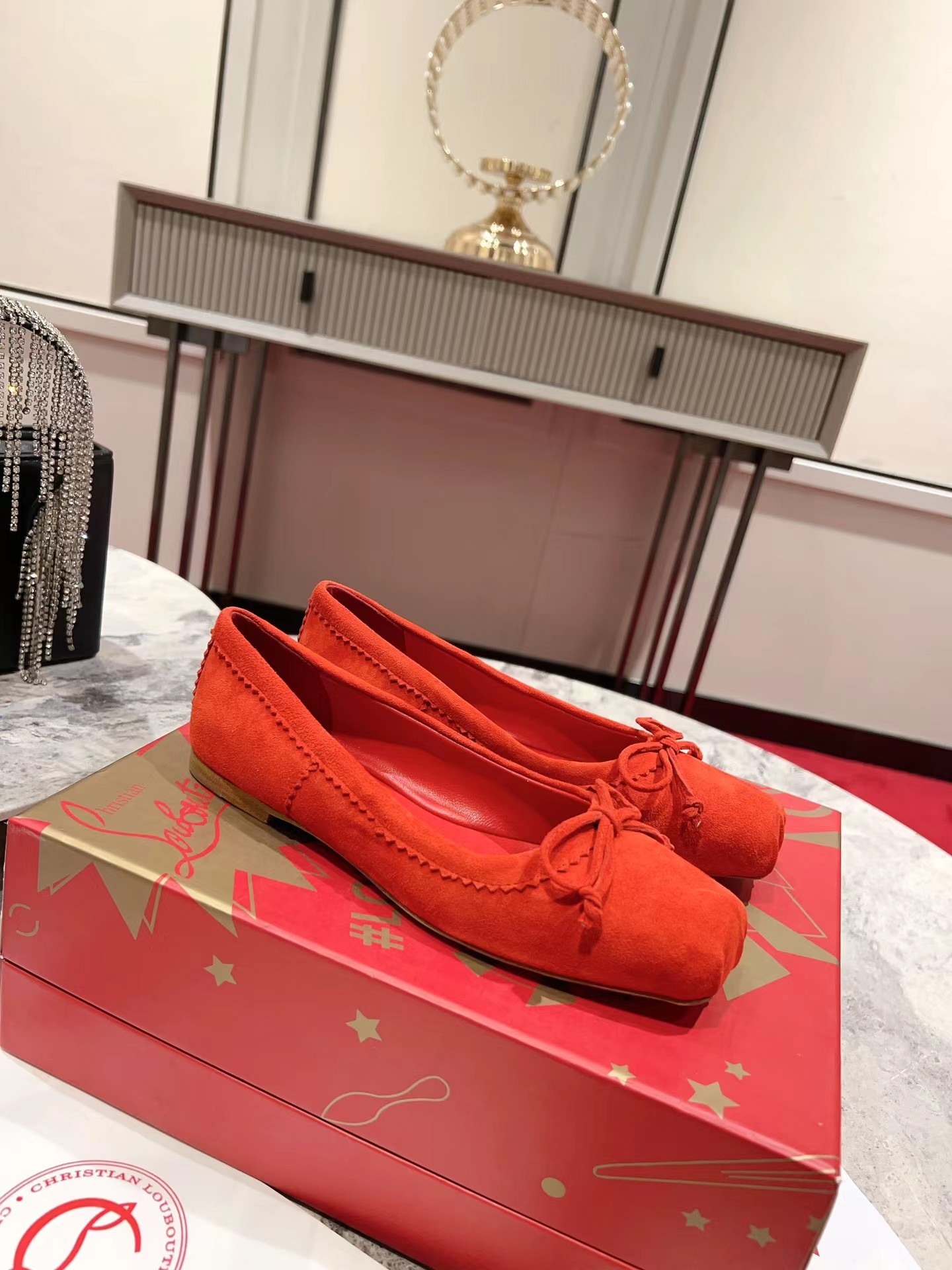 【Christian Louboutin】クリスチャン ルブタン Mamadrague Ballerinas Veau Velours Red-高島屋オンラインストア - 公式