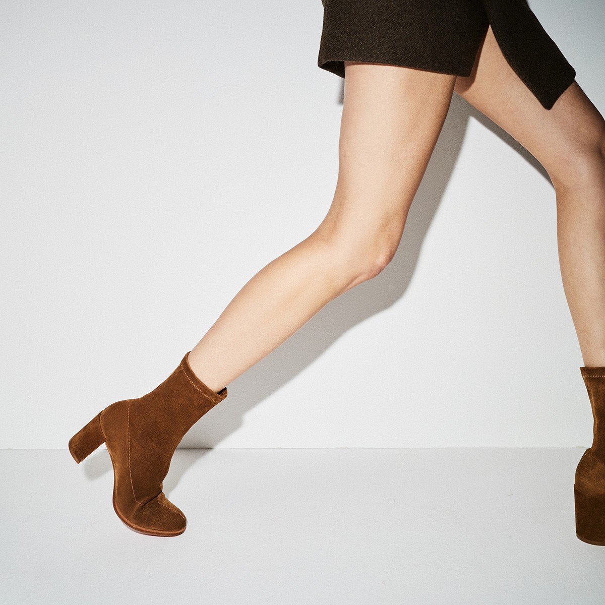 【Christian Louboutin】クリスチャン ルブタン Stretchadoxa 80 mm Low Boots Rhea-高島屋オンラインストア - 公式