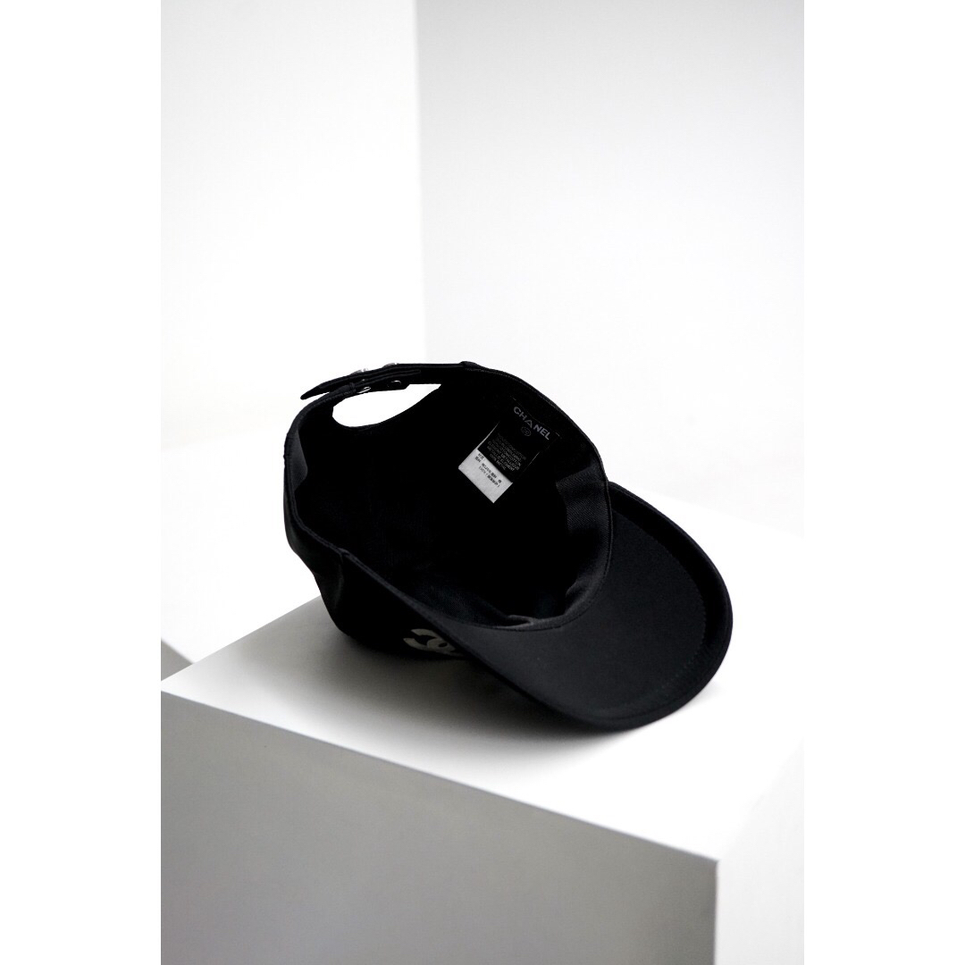 シャネル（Chanel）クラシック ダブルCロゴ ブラック ベースボールキャップ