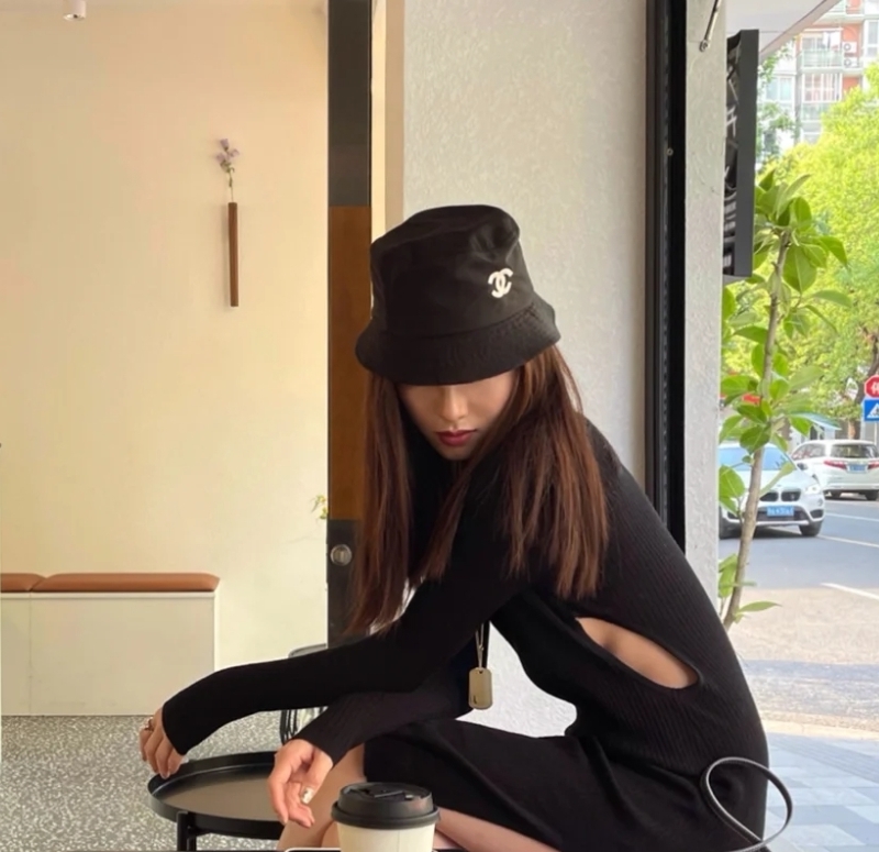 男女兼用【Chanel】 シャネル 23S バケットハット