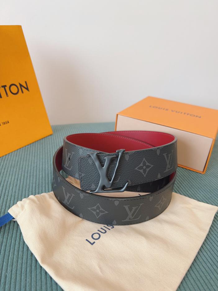 LOUIS VUITTON/ルイ・ヴィトン 4.0cm幅 クラシックベルト· ギフトにもご自身用にも最適です