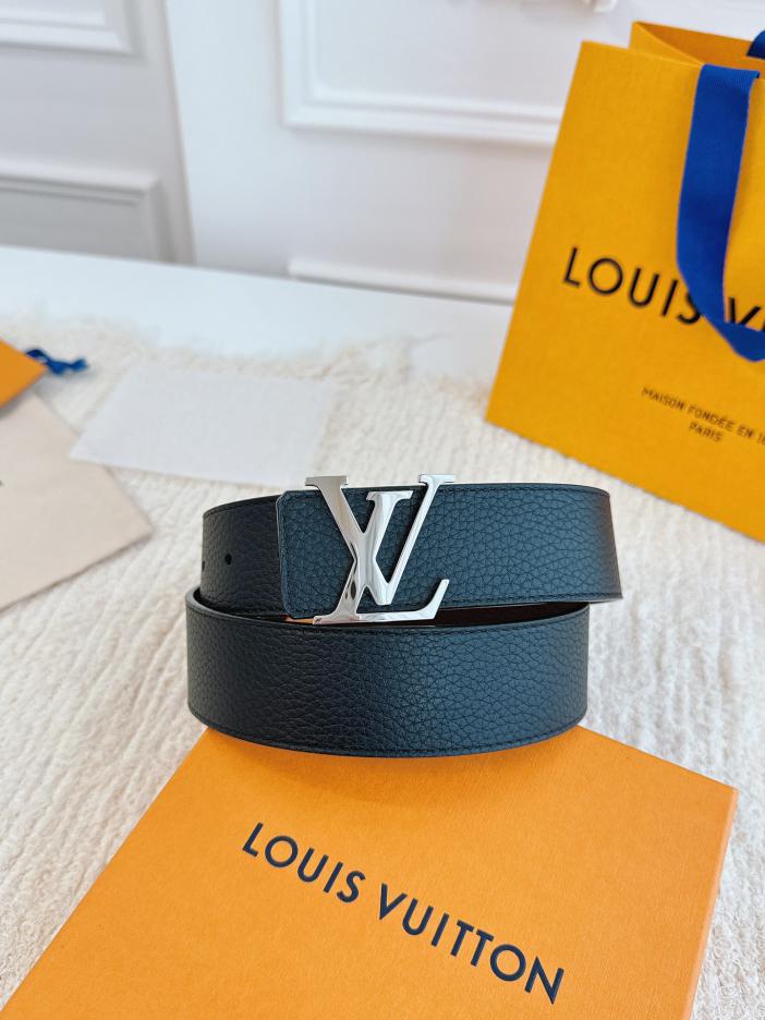 LOUIS VUITTON/ルイ・ヴィトン 4.0cm幅 ブラック/ボルドー リシュリューレザー ベルト