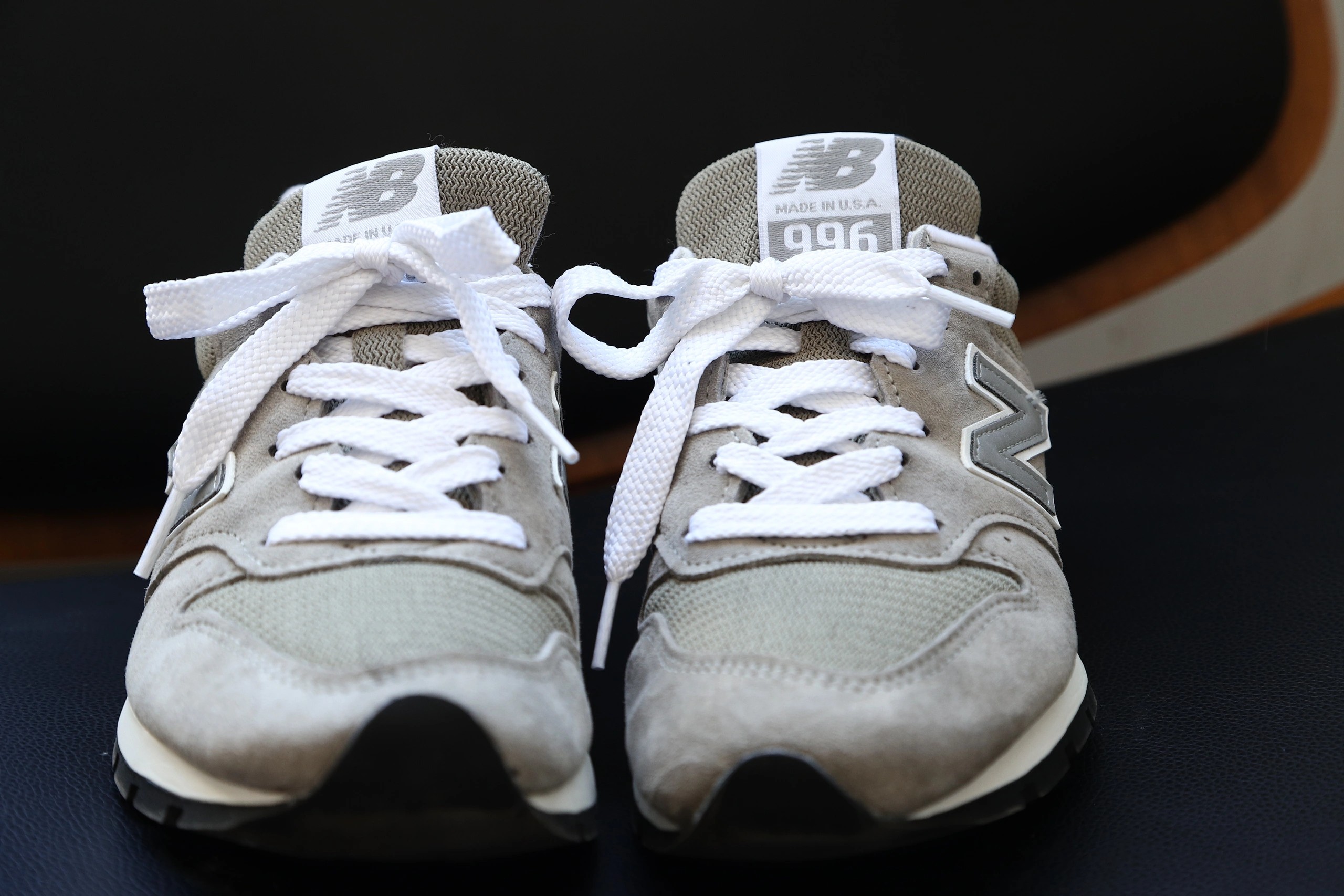 世代問わず愛されるニューバランスの名作「996」の人気色